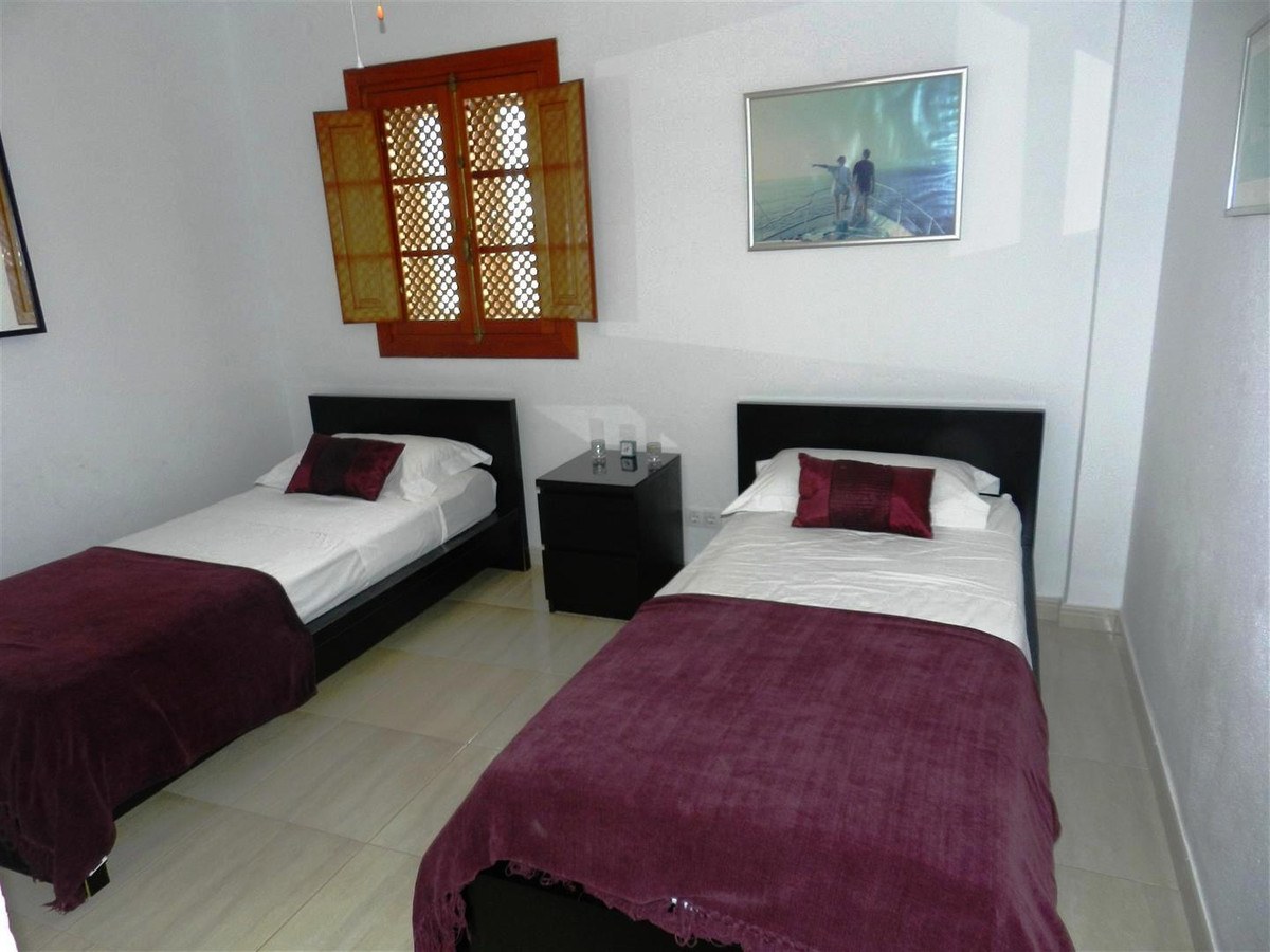 1-Bedroom Apartment for Sale in Benalmádena, Costa del Sol - 8