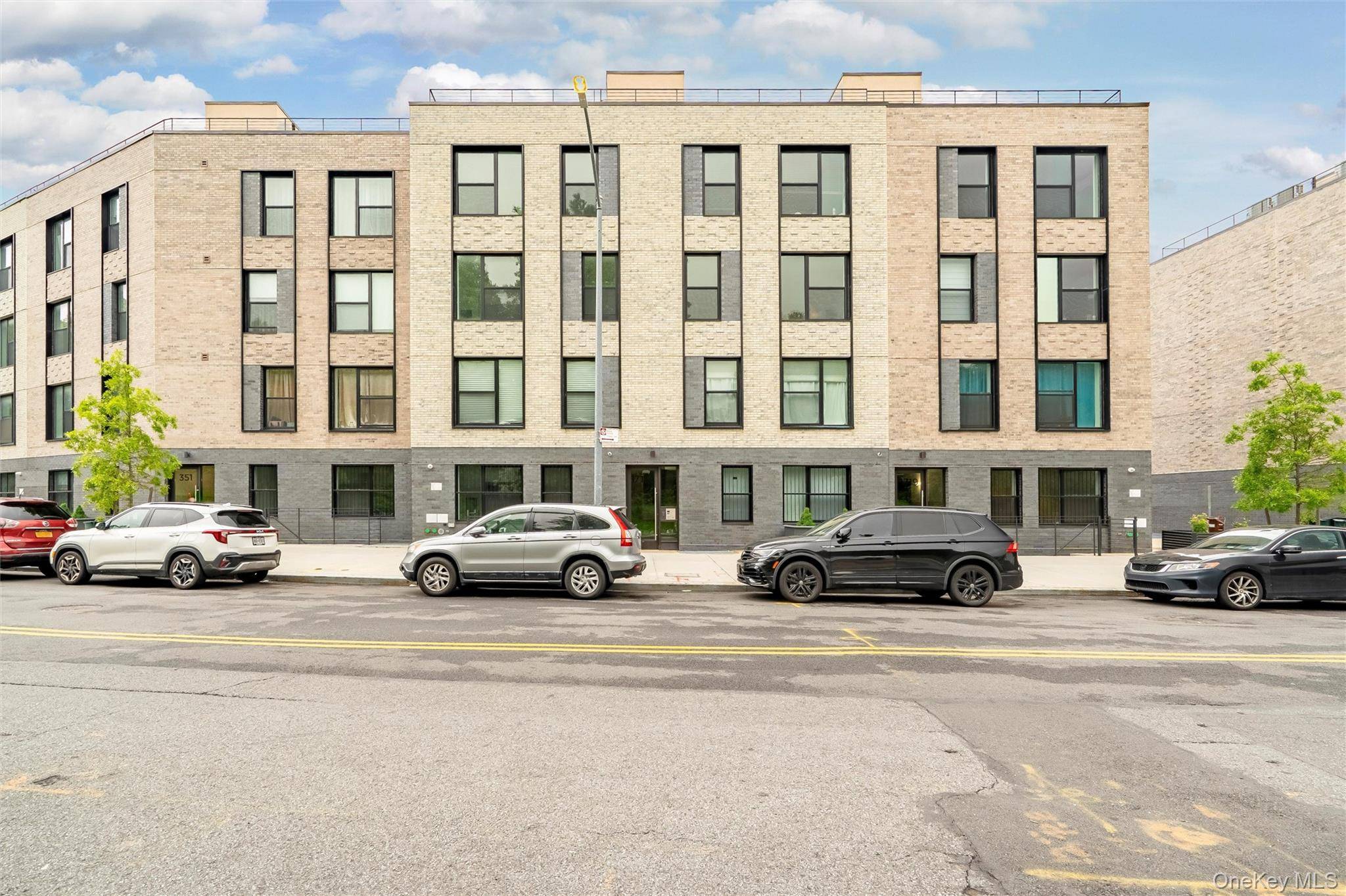 Apartamento com 1 Quartos à Venda em Bronx - Nova Iorque - EUA - 2