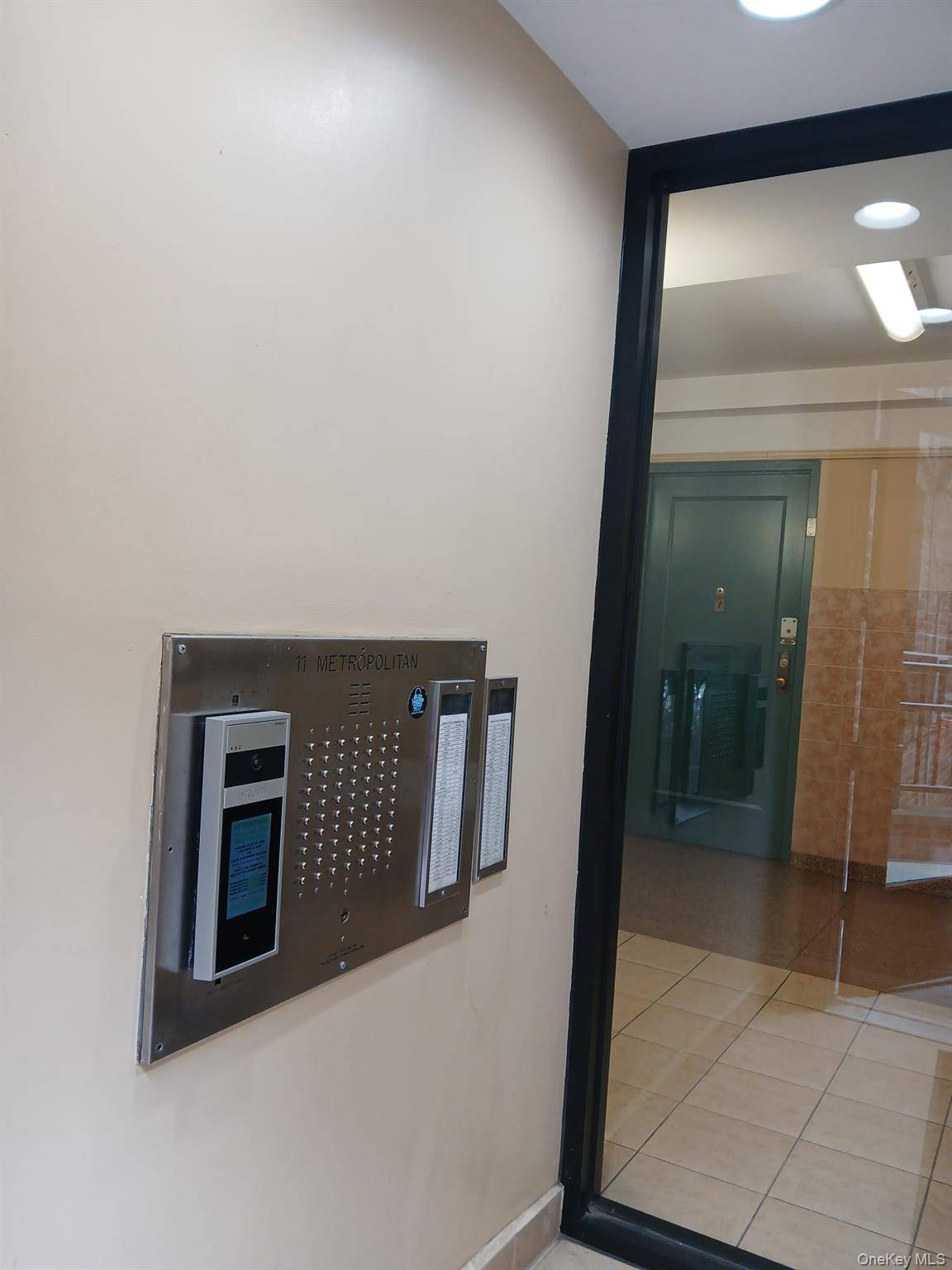 Apartamento de 1 Dormitorio en Venta en Bronx - Nueva York - EE. UU. - 4
