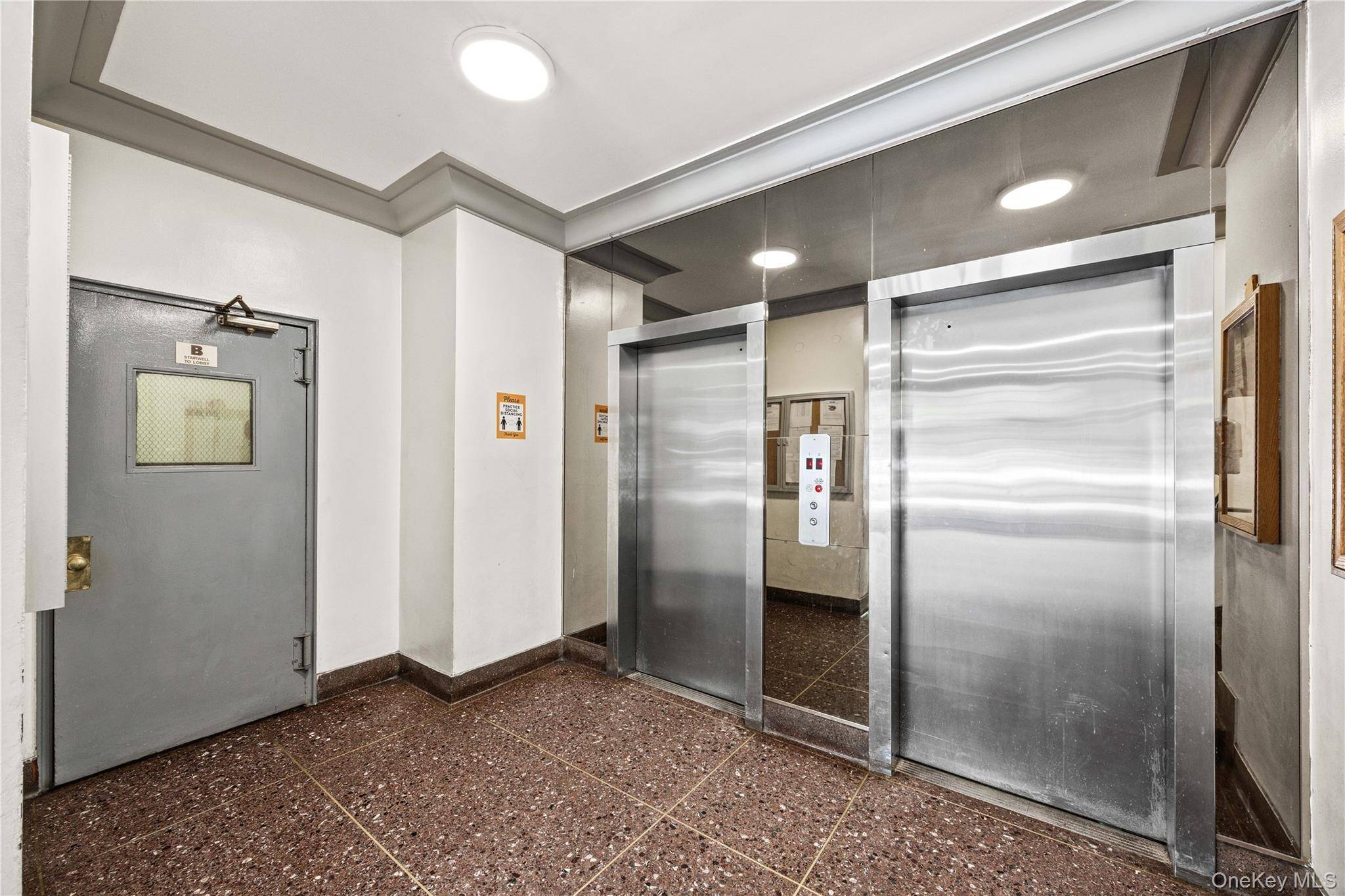 Apartamento com 1 Quartos à Venda em Bronx - Nova Iorque - EUA - 4