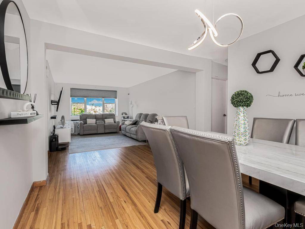 Apartamento com 1 Quartos à Venda em Bronx - Nova Iorque - EUA - 2