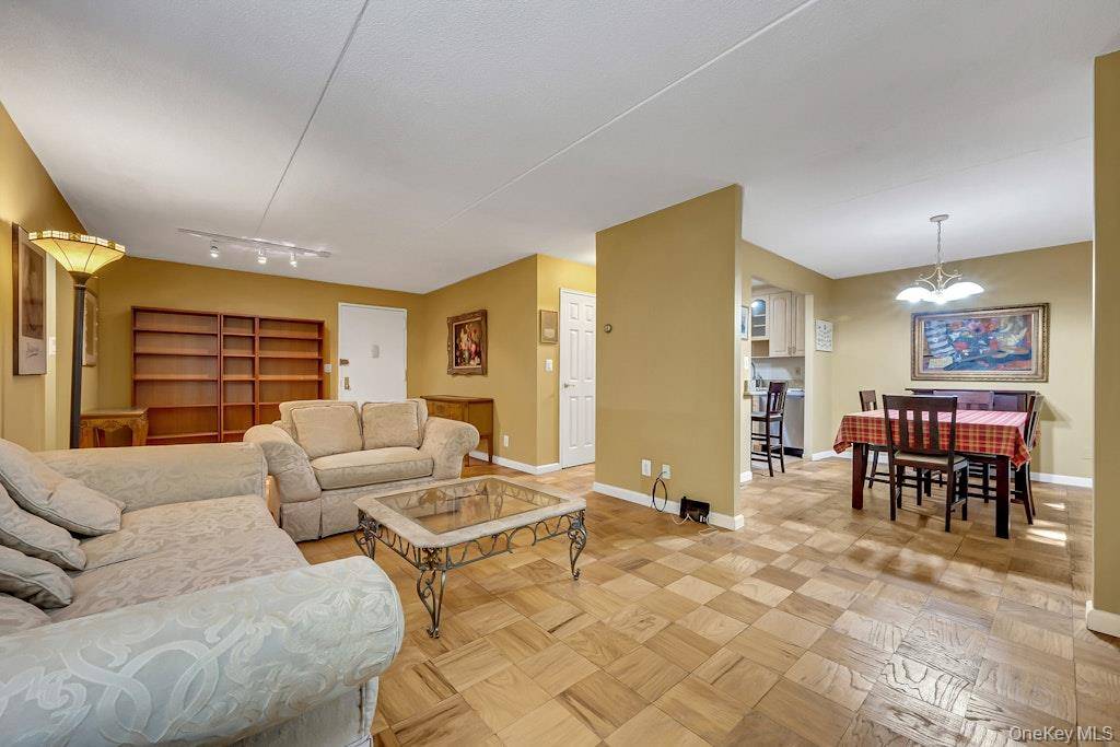 Apartamento de 1 Dormitorio en Venta en Bronxville - Nueva York - EE. UU. - 6