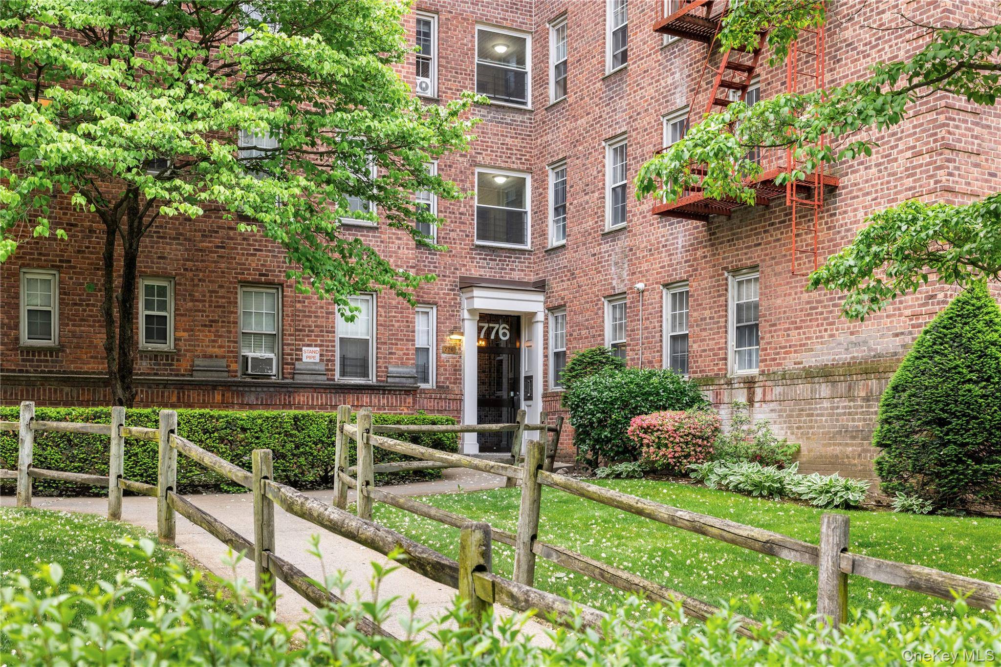 Apartamento com 1 Quartos à Venda em Bronxville - Nova Iorque - EUA - 1