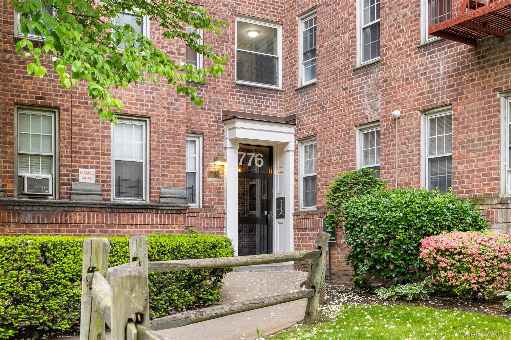 Apartamento com 1 Quartos à Venda em Bronxville - Nova Iorque - EUA - 2