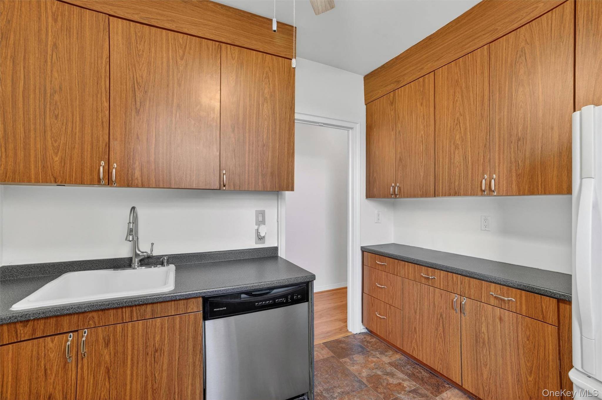 Apartamento de 1 Dormitorio en Venta en Bronxville - Nueva York - EE. UU. - 6