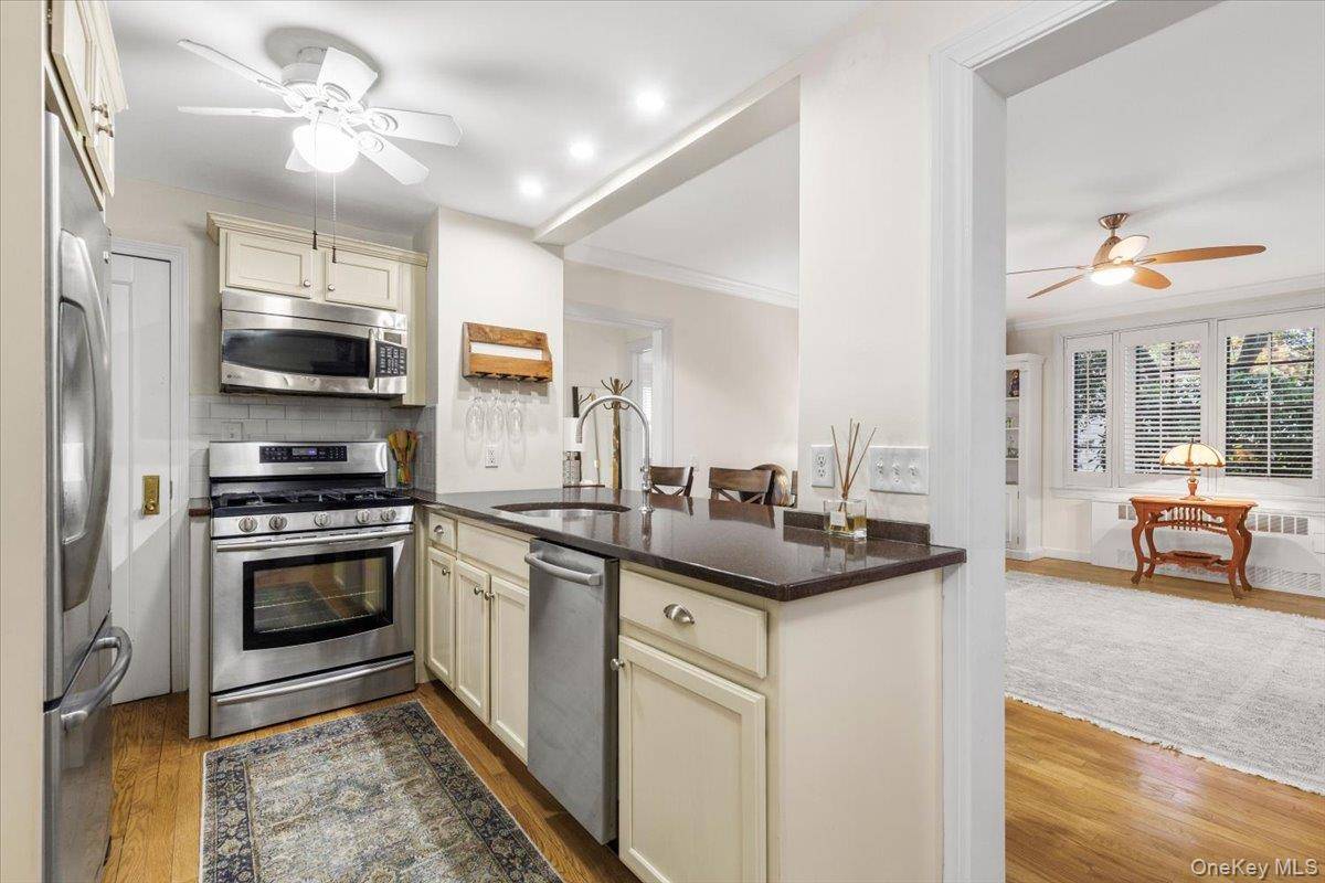 Apartamento com 1 Quartos à Venda em Bronxville - Nova Iorque - EUA - 3