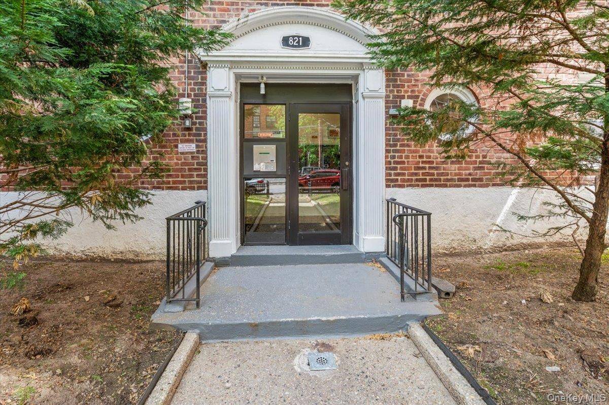 Apartamento com 1 Quartos à Venda em Bronxville - Nova Iorque - EUA - 2
