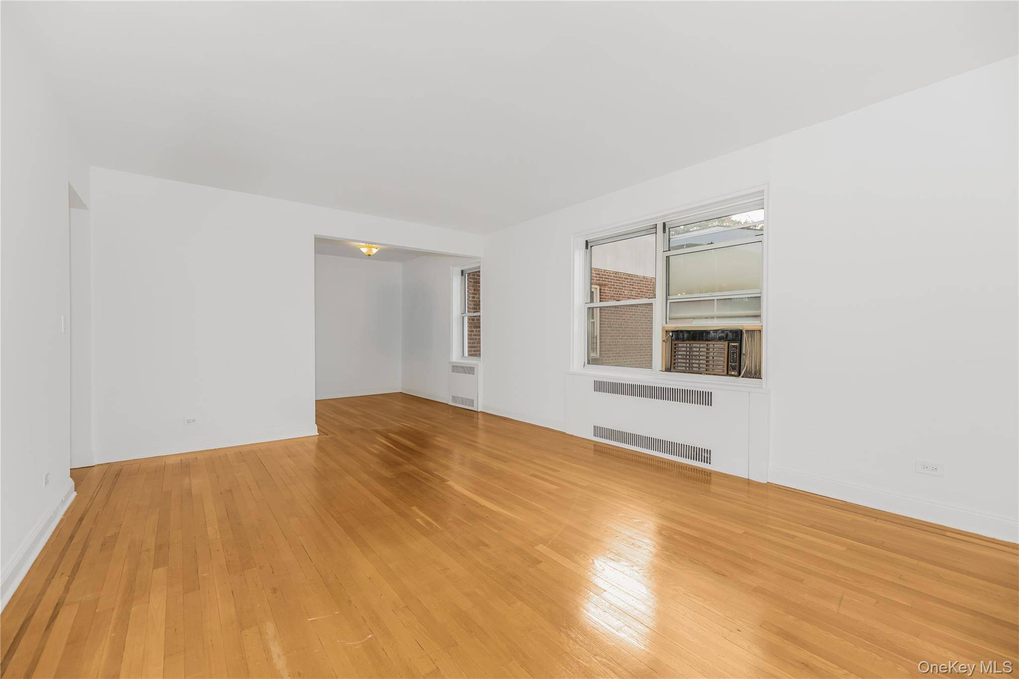 Apartamento com 1 Quartos à Venda em Bronxville - Nova Iorque - EUA - 2