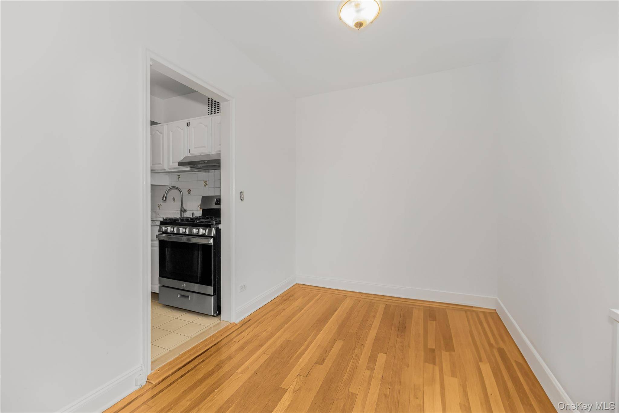 Apartamento com 1 Quartos à Venda em Bronxville - Nova Iorque - EUA - 4