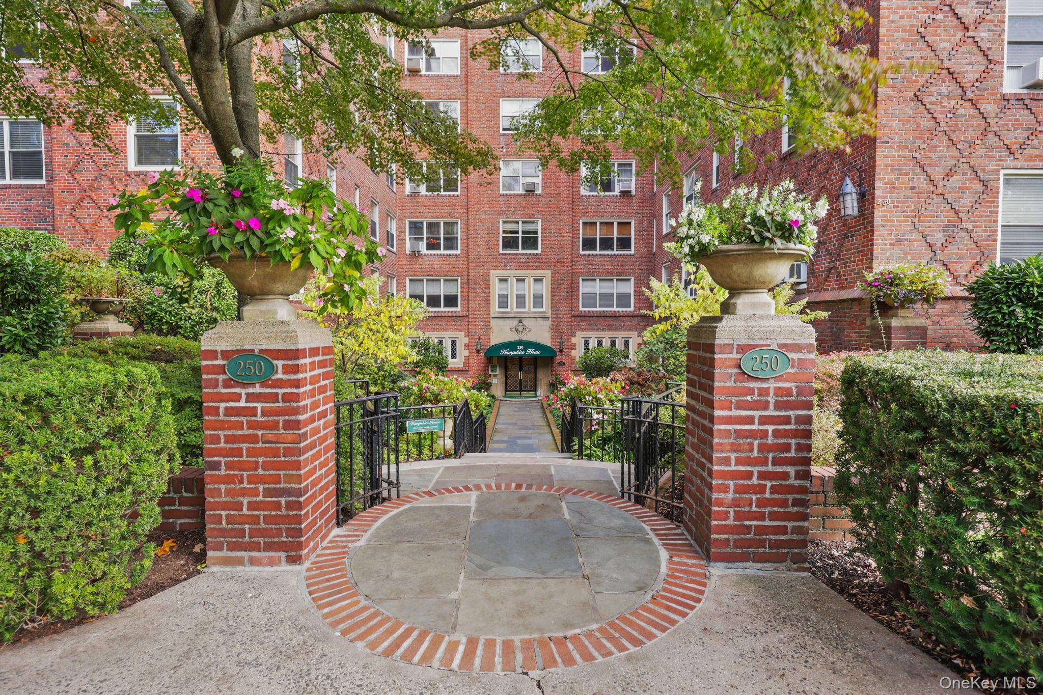 Apartamento com 1 Quartos à Venda em Bronxville - Nova Iorque - EUA - 1
