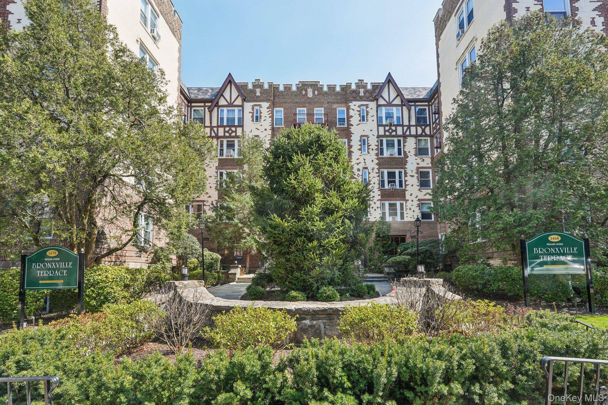 Apartamento de 1 Dormitorio en Venta en Bronxville - Nueva York - EE. UU. - 1