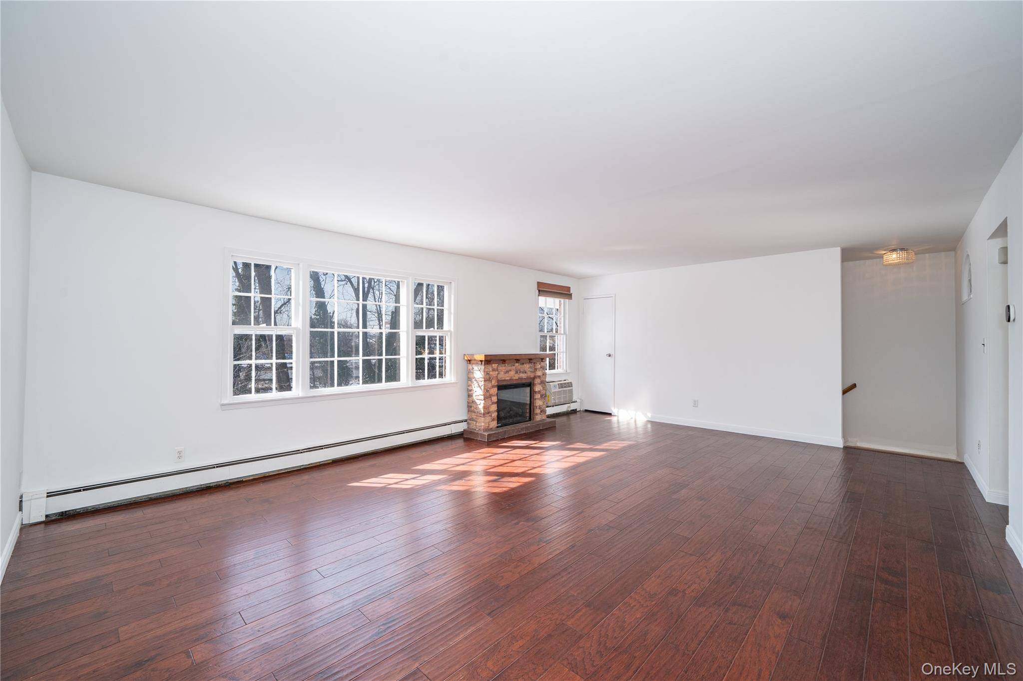 Apartamento com 1 Quartos à Venda em Bronxville - Nova Iorque - EUA - 2