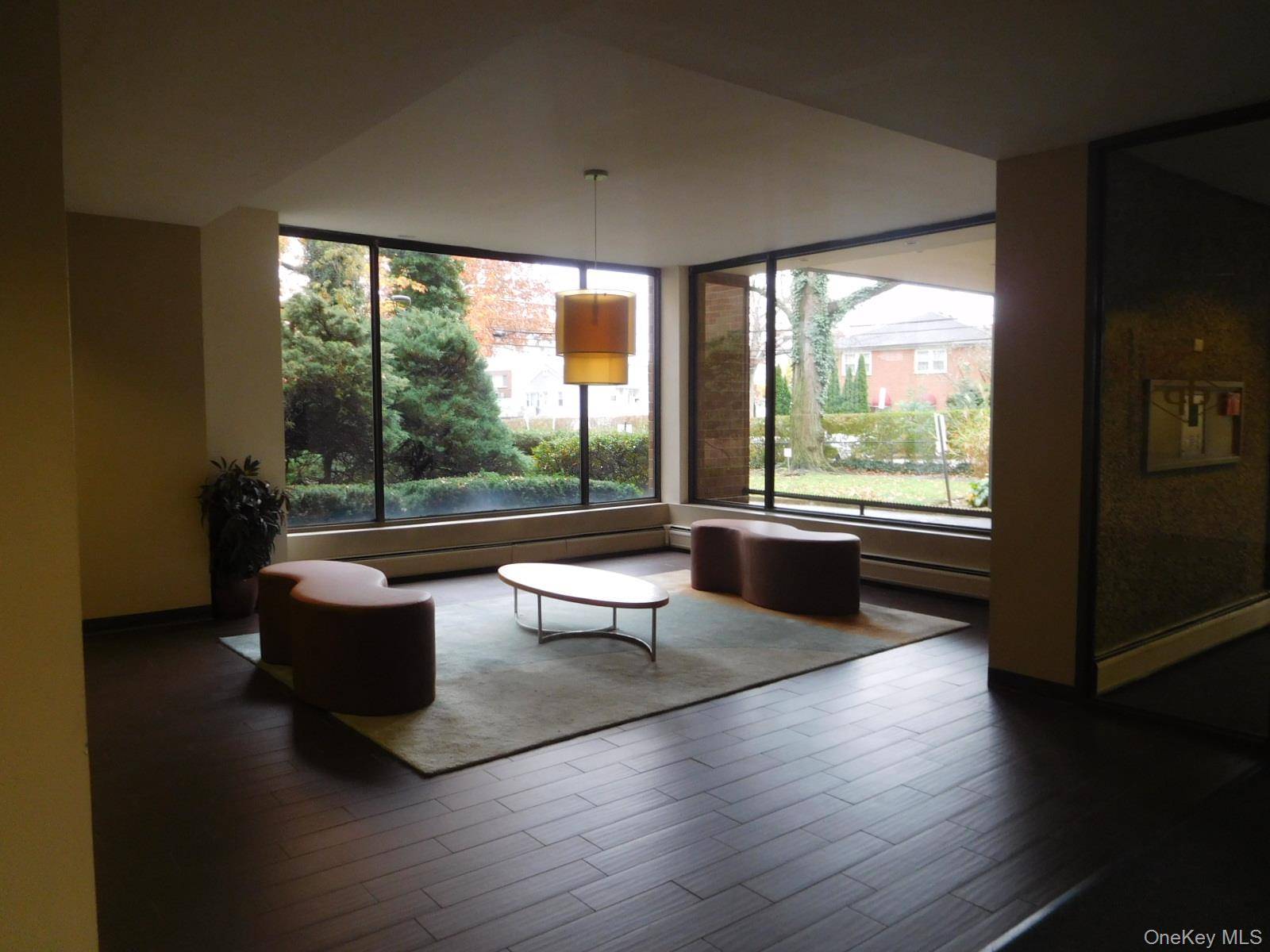 Apartamento de 1 Dormitorio en Venta en Bronxville - Nueva York - EE. UU. - 3