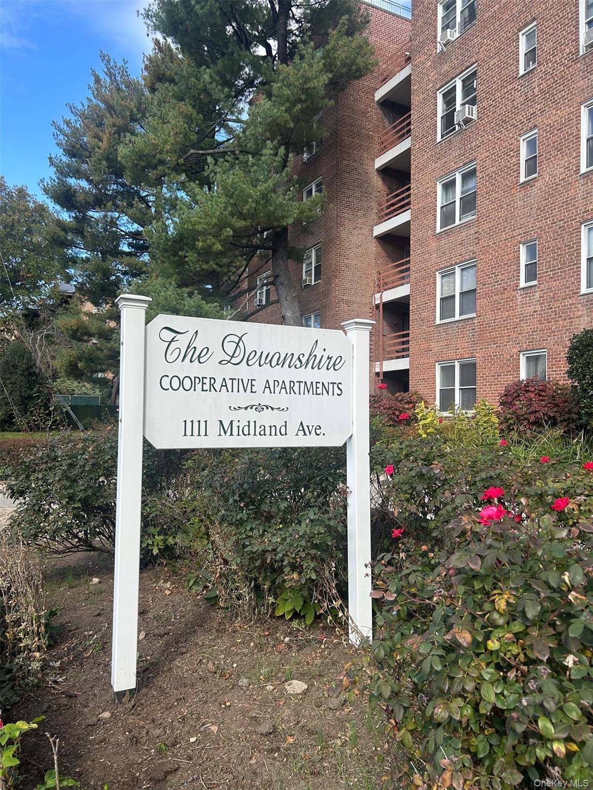 Apartamento de 1 Dormitorio en Venta en Bronxville - Nueva York - EE. UU. - 2
