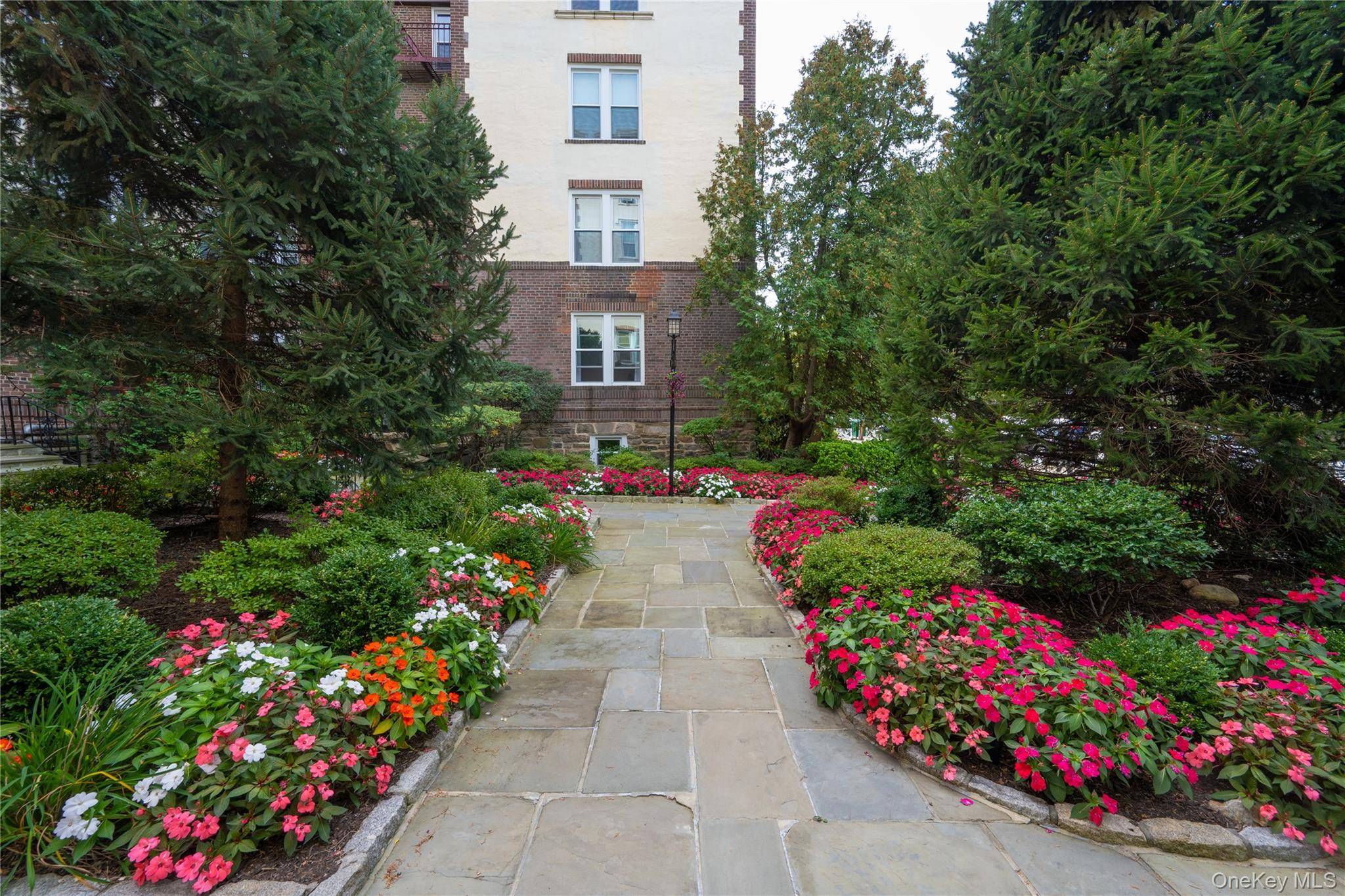 Apartamento de 1 Dormitorio en Venta en Bronxville - Nueva York - EE. UU. - 2