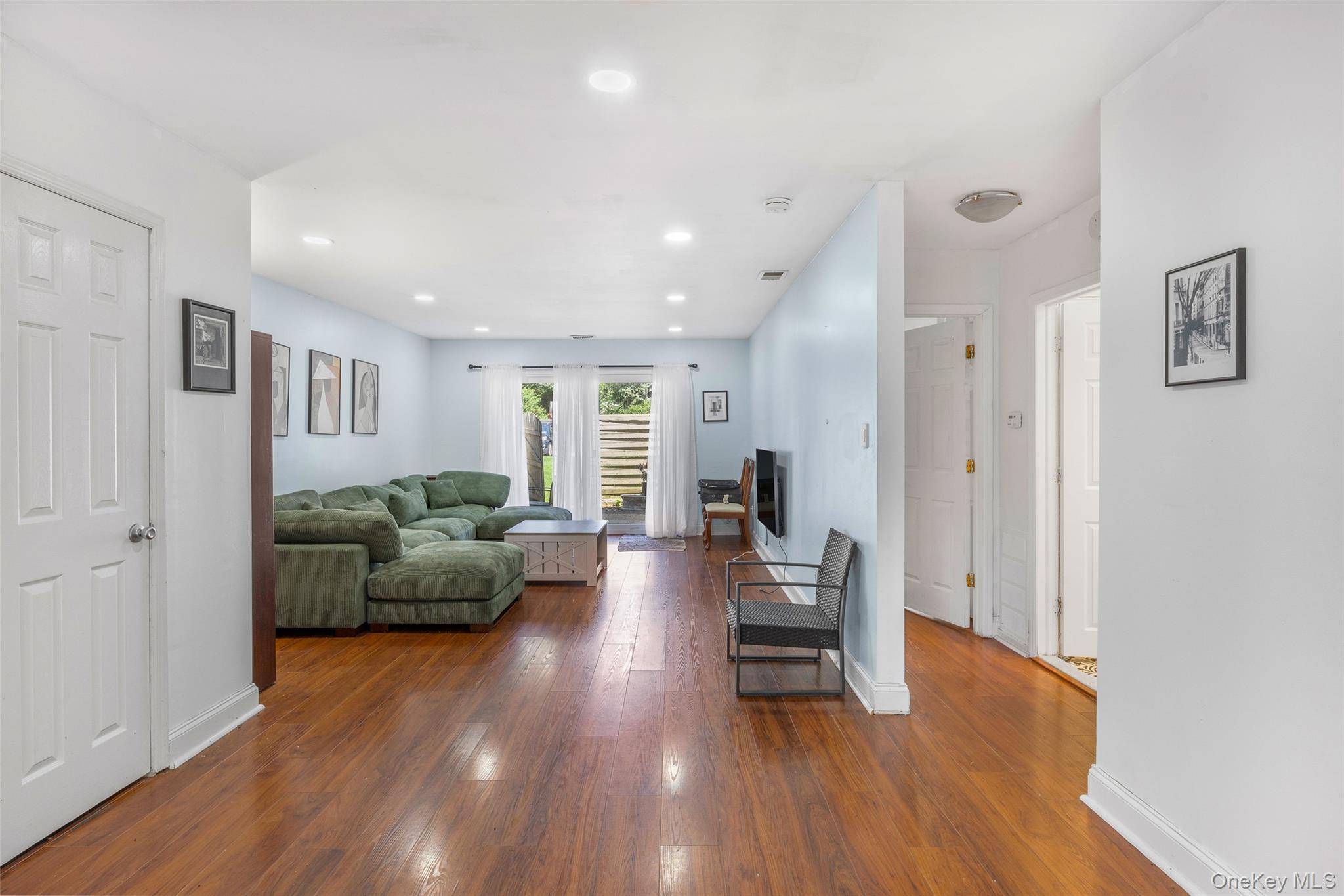 Apartamento de 1 Dormitorio en Venta en Coram - Nueva York - EE. UU. - 4