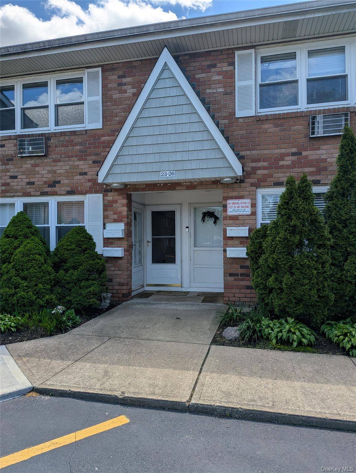Apartamento com 1 Quartos à Venda em East Islip - Nova Iorque - EUA - 1