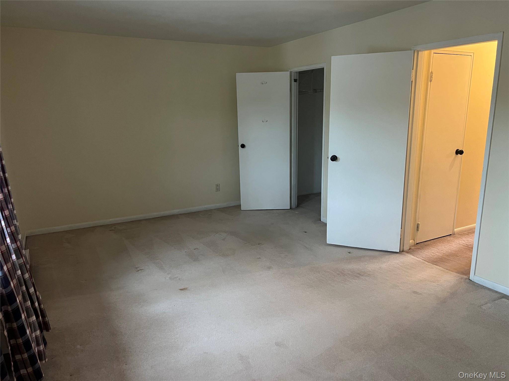 Apartamento com 1 Quartos à Venda em East Islip - Nova Iorque - EUA - 5