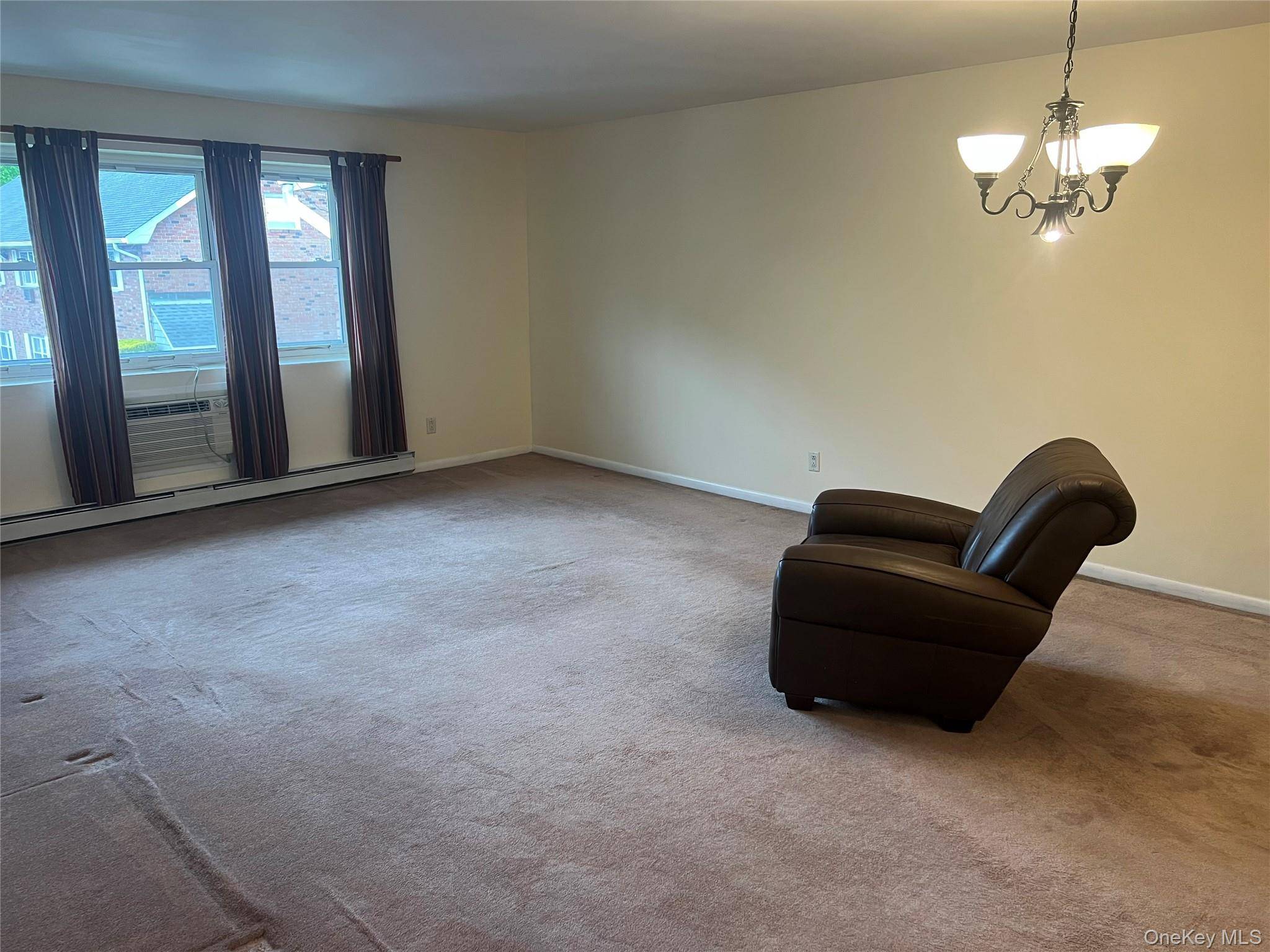 Apartamento com 1 Quartos à Venda em East Islip - Nova Iorque - EUA - 7