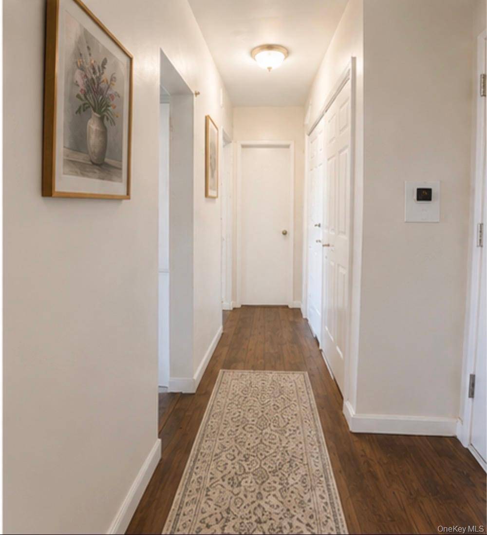 Apartamento com 1 Quartos à Venda em Elmhurst - Nova Iorque - EUA - 4