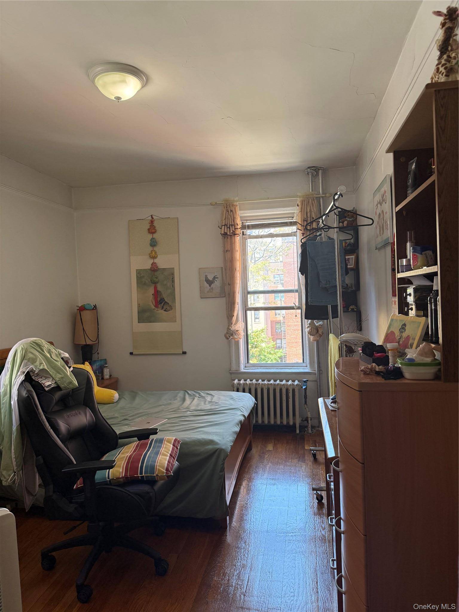 1 Bedroom Home for Sale in Elmhurst - New York - USA - 7