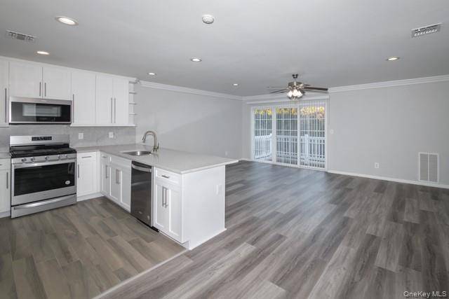 Apartamento com 1 Quartos à Venda em Farmingville - Nova Iorque - EUA - 4