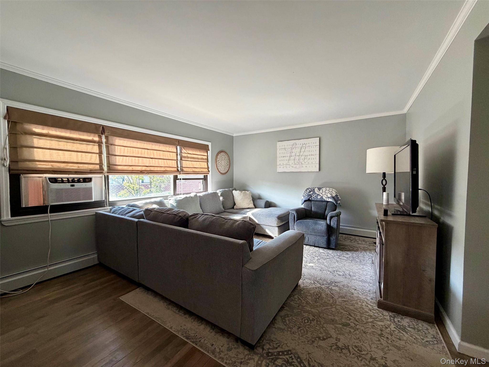 Apartamento com 1 Quartos à Venda em Floral Park - Nova Iorque - EUA - 4