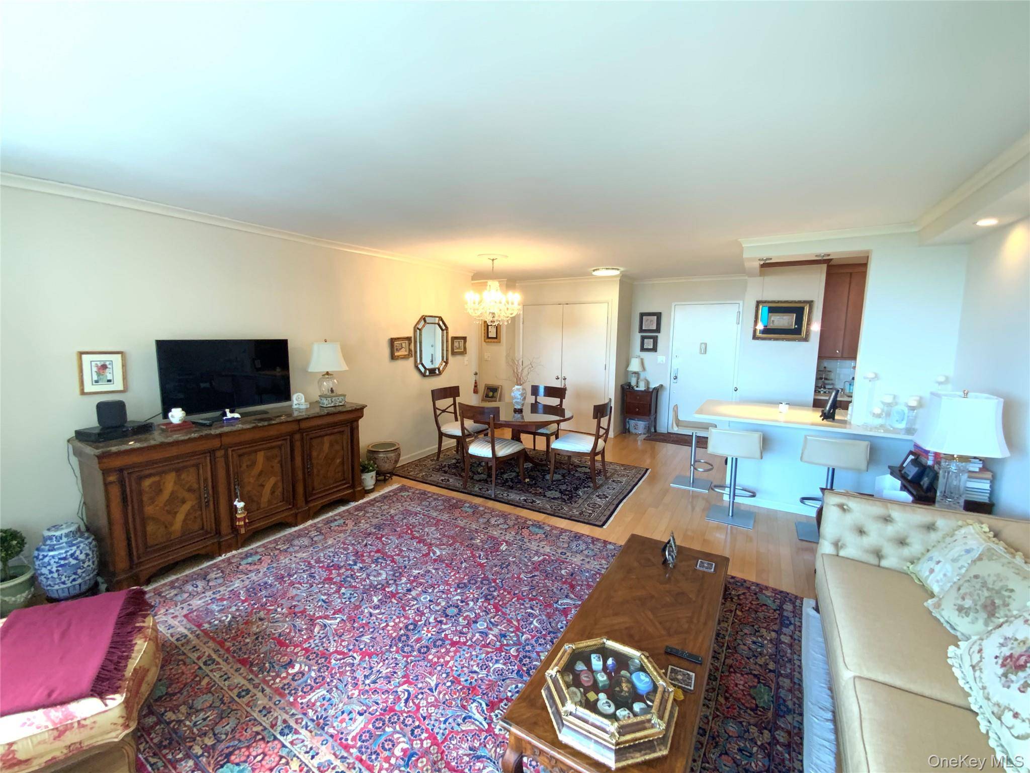 Apartamento com 1 Quartos à Venda em Floral Park - Nova Iorque - EUA - 3