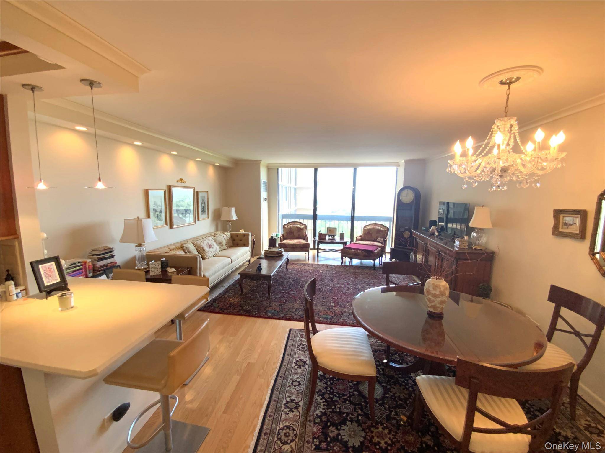 Apartamento com 1 Quartos à Venda em Floral Park - Nova Iorque - EUA - 4