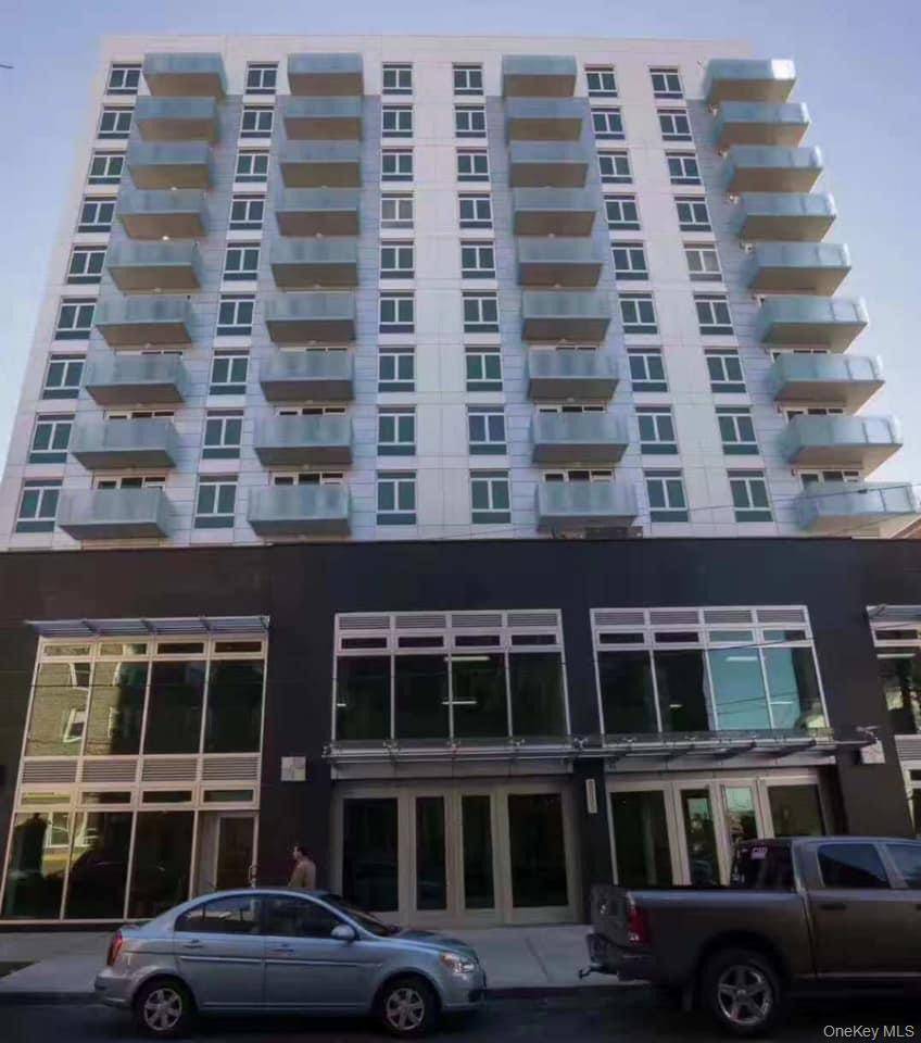 Apartamento de 1 Dormitorio en Venta en Flushing - Nueva York - EE. UU. - 1