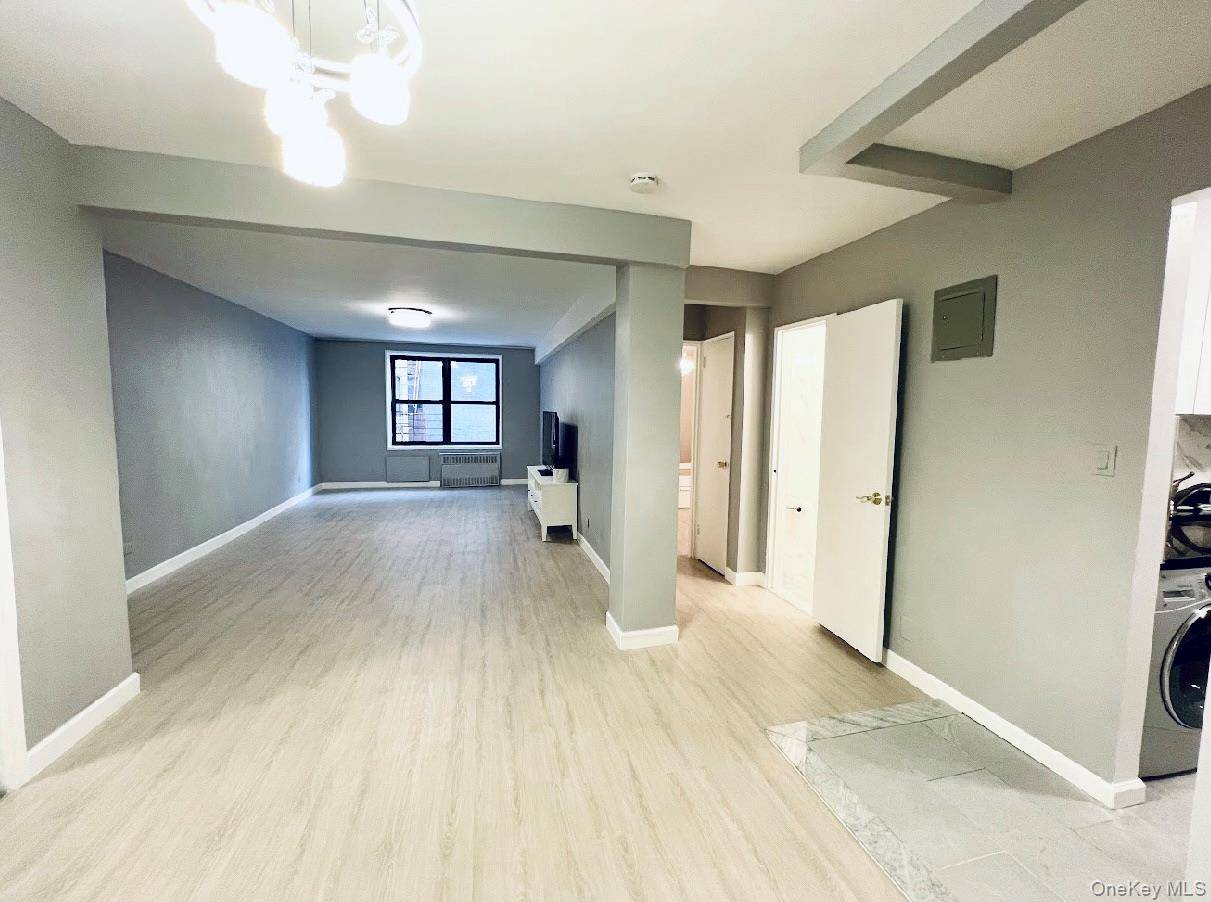 Apartamento com 1 Quartos à Venda em Flushing - Nova Iorque - EUA - 2