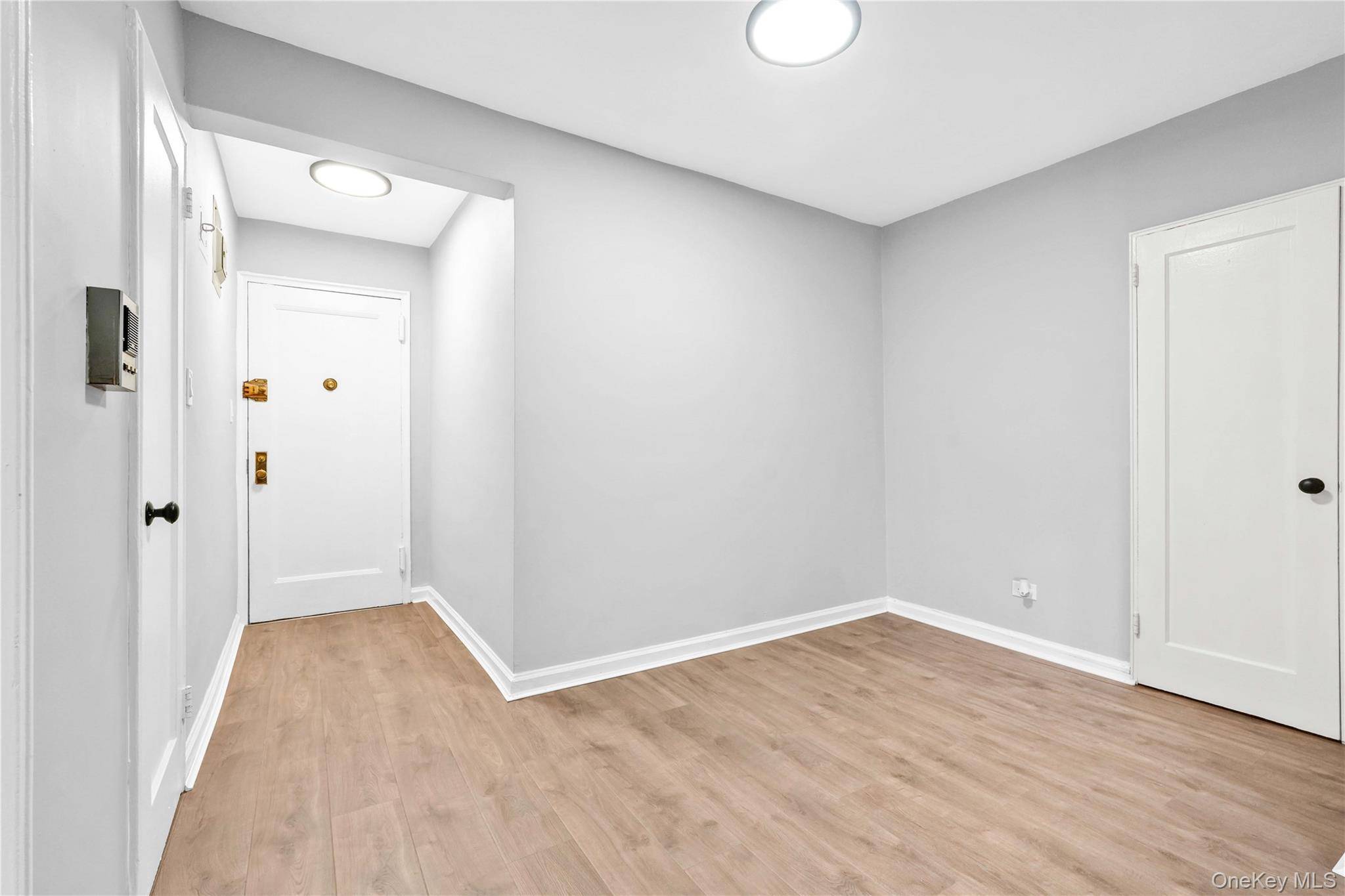 Apartamento com 1 Quartos à Venda em Flushing - Nova Iorque - EUA - 3