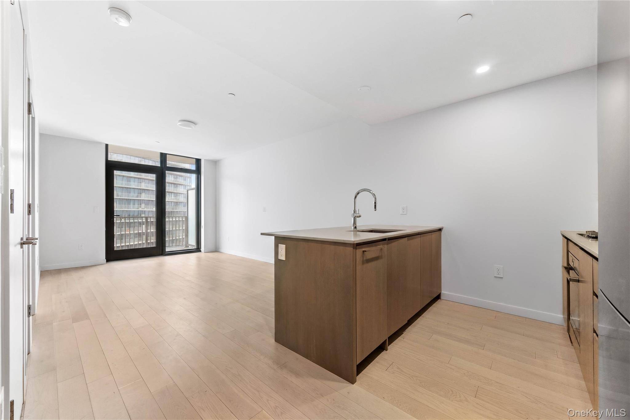 Apartamento com 1 Quartos à Venda em Flushing - Nova Iorque - EUA - 1