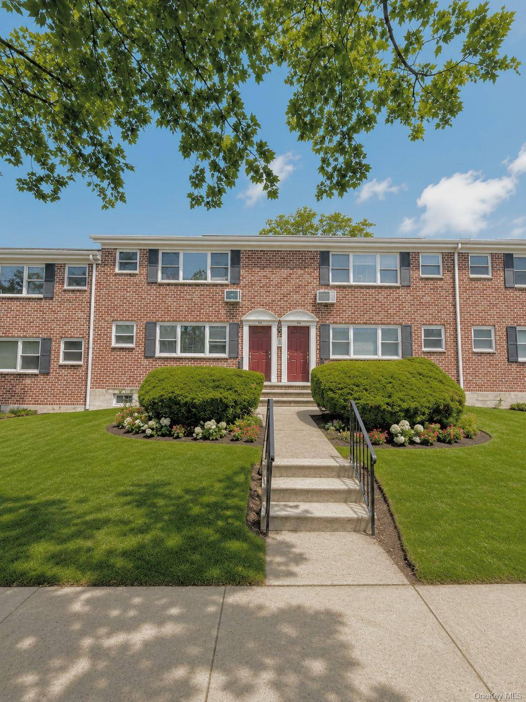 1 Bedroom Home for Sale in Flushing - New York - USA - 1