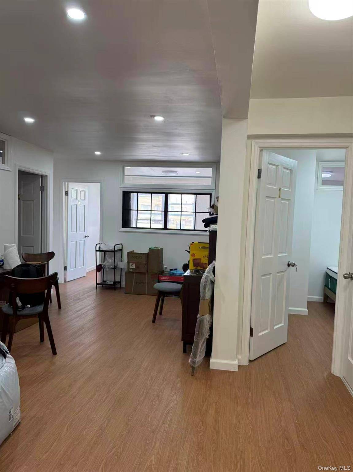 Apartamento de 1 Dormitorio en Venta en Flushing - Nueva York - EE. UU. - 2