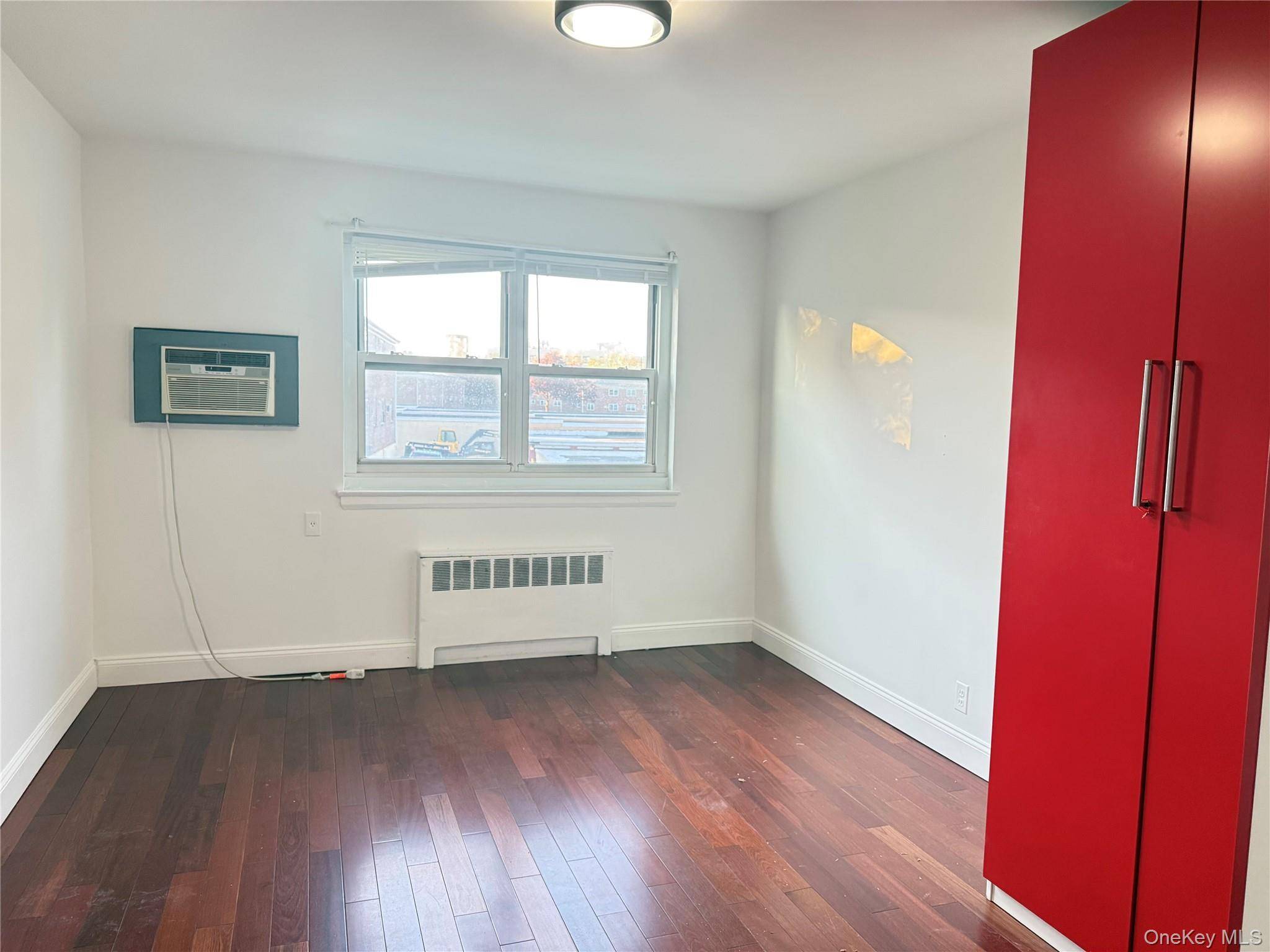 Apartamento com 1 Quartos à Venda em Flushing - Nova Iorque - EUA - 4