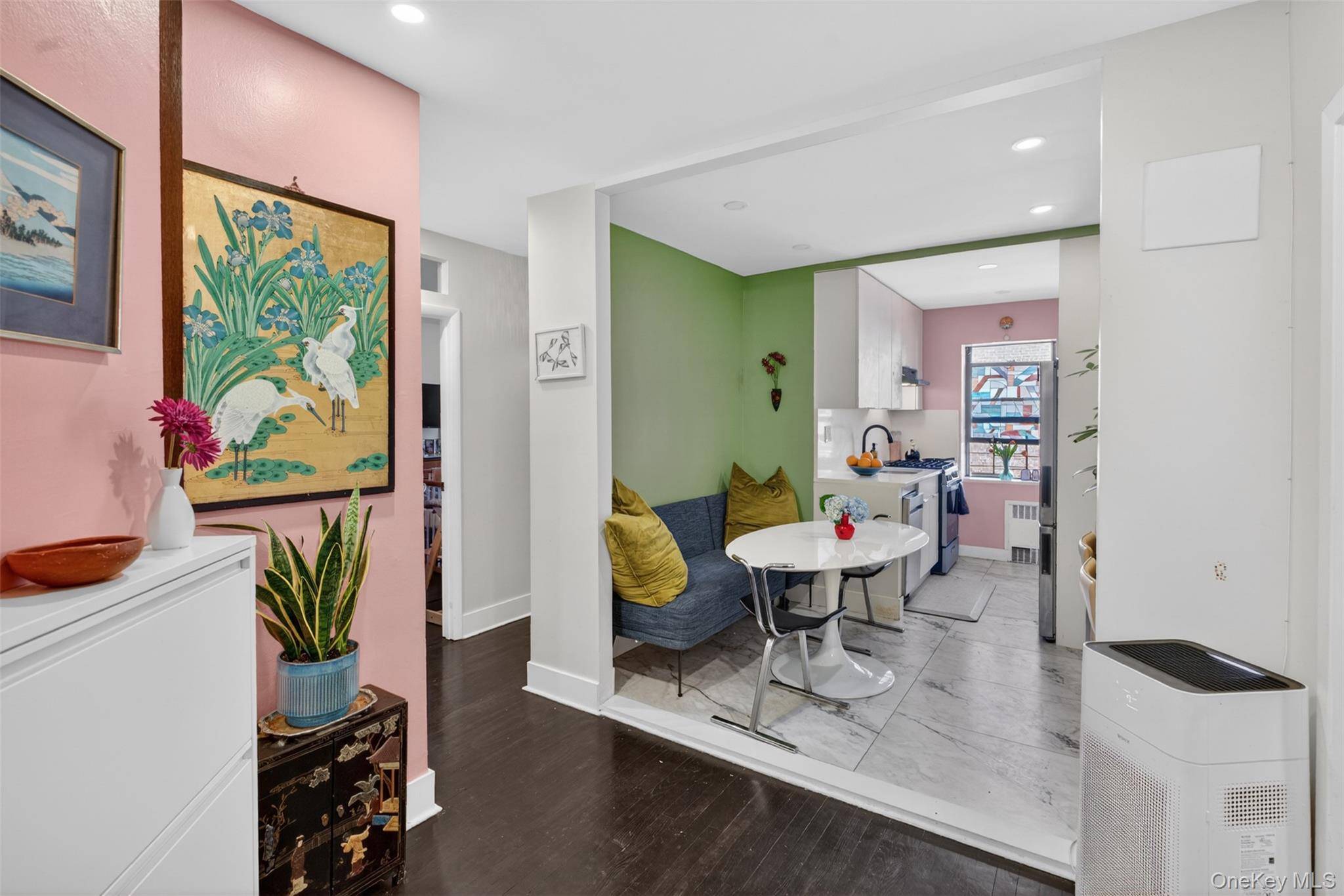 Apartamento com 1 Quartos à Venda em Forest Hills - Nova Iorque - EUA - 1