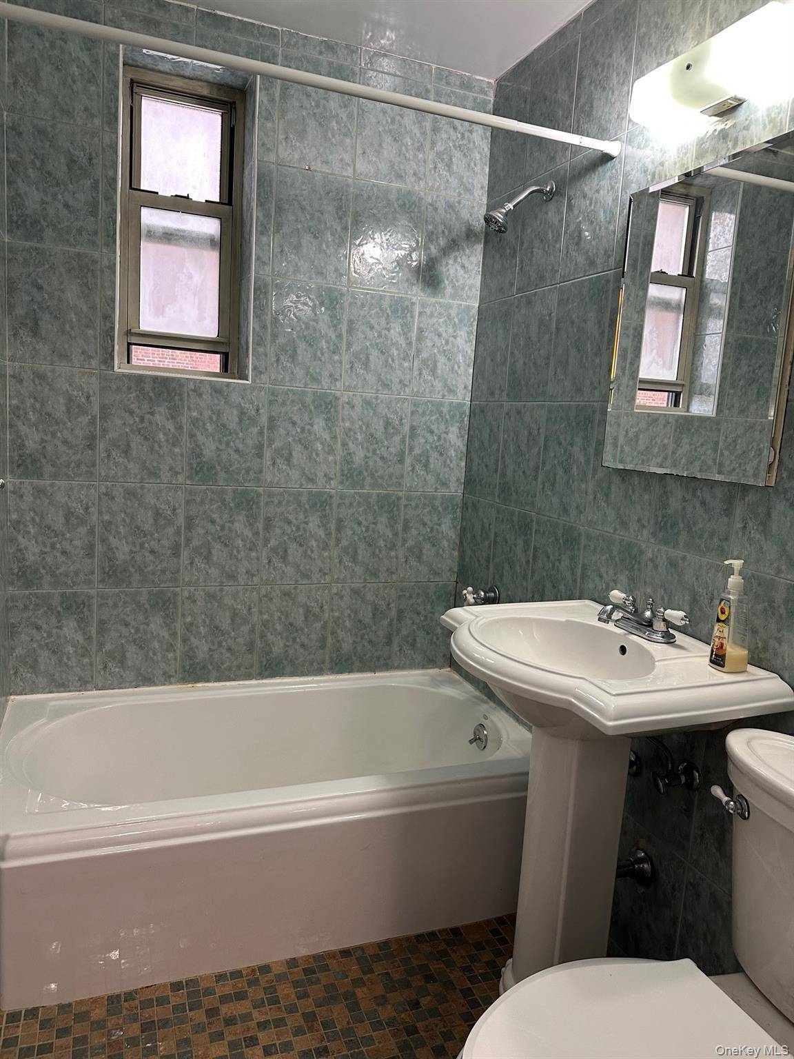 Apartamento de 1 Dormitorio en Venta en Forest Hills - Nueva York - EE. UU. - 6