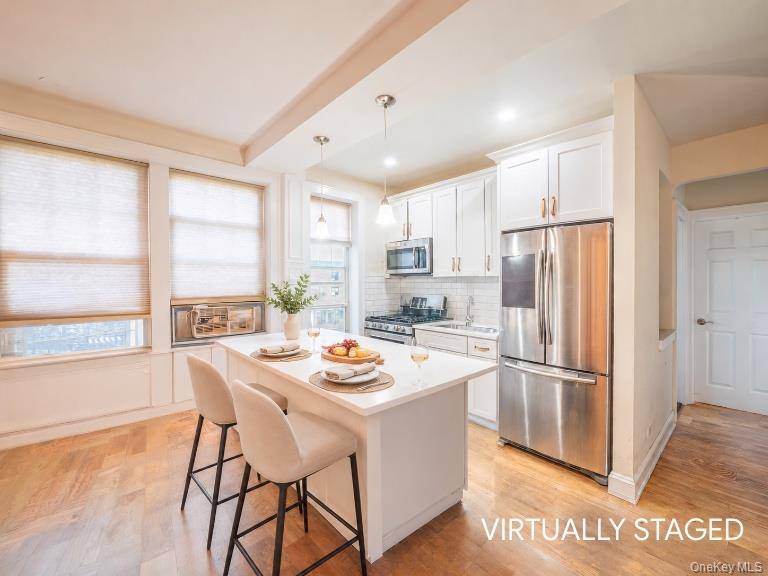 Apartamento com 1 Quartos à Venda em Forest Hills - Nova Iorque - EUA - 1