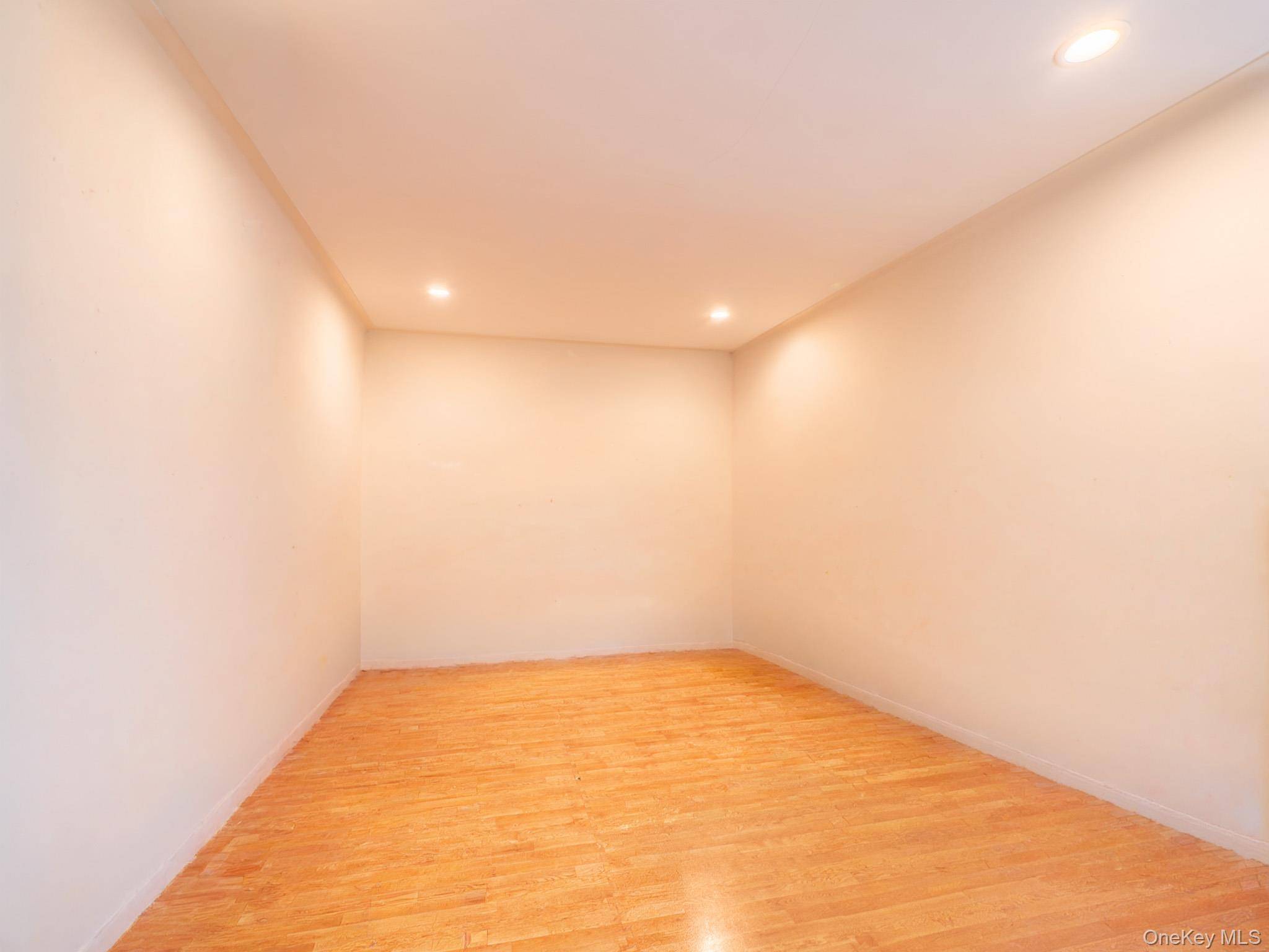 Apartamento com 1 Quartos à Venda em Forest Hills - Nova Iorque - EUA - 6