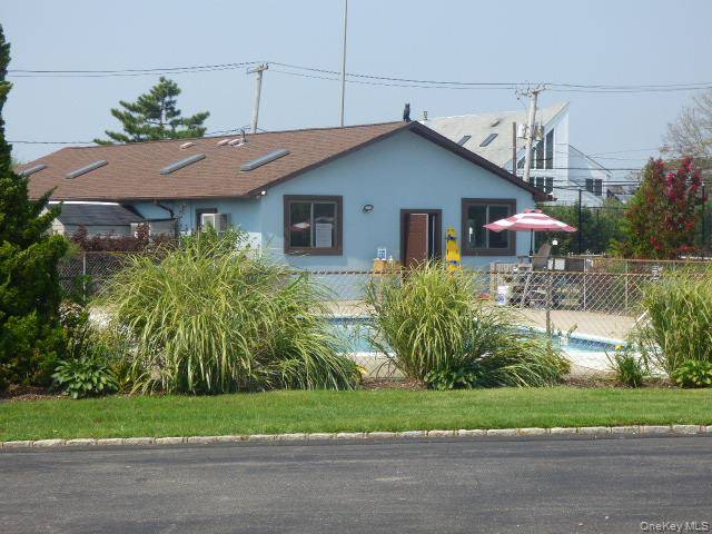 Apartamento de 1 Dormitorio en Venta en Freeport - Nueva York - EE. UU. - 2