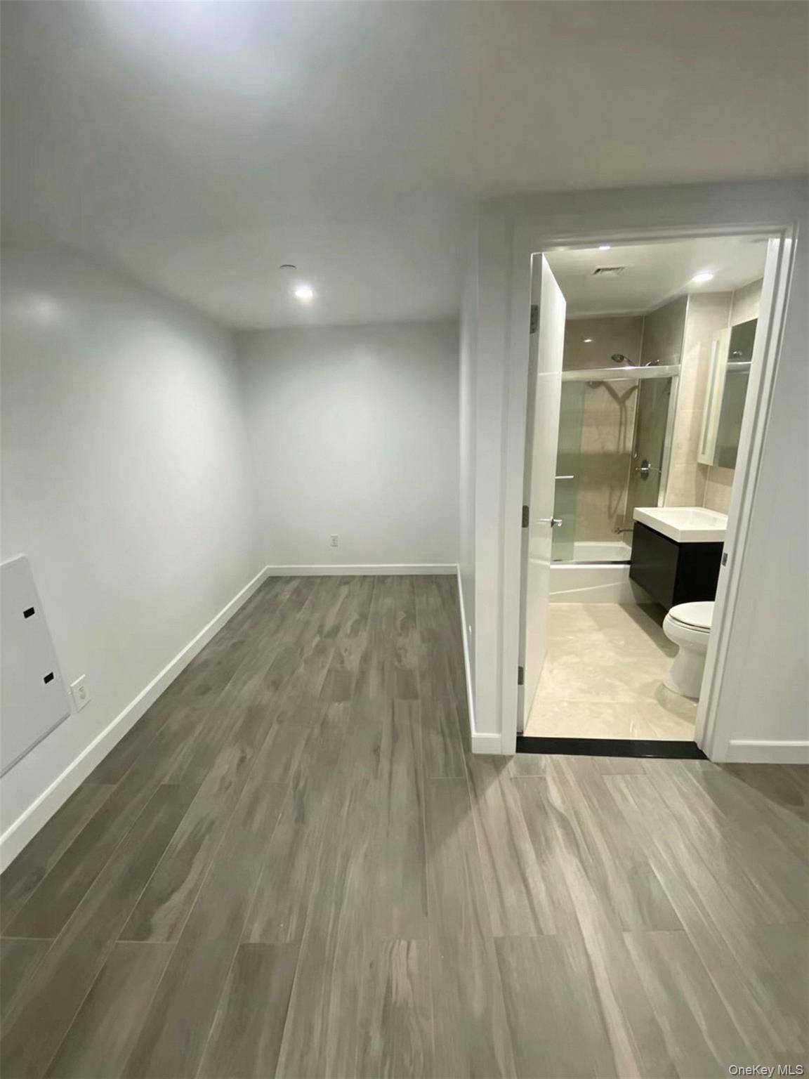 Apartamento com 1 Quartos à Venda em Fresh Meadows - Nova Iorque - EUA - 4