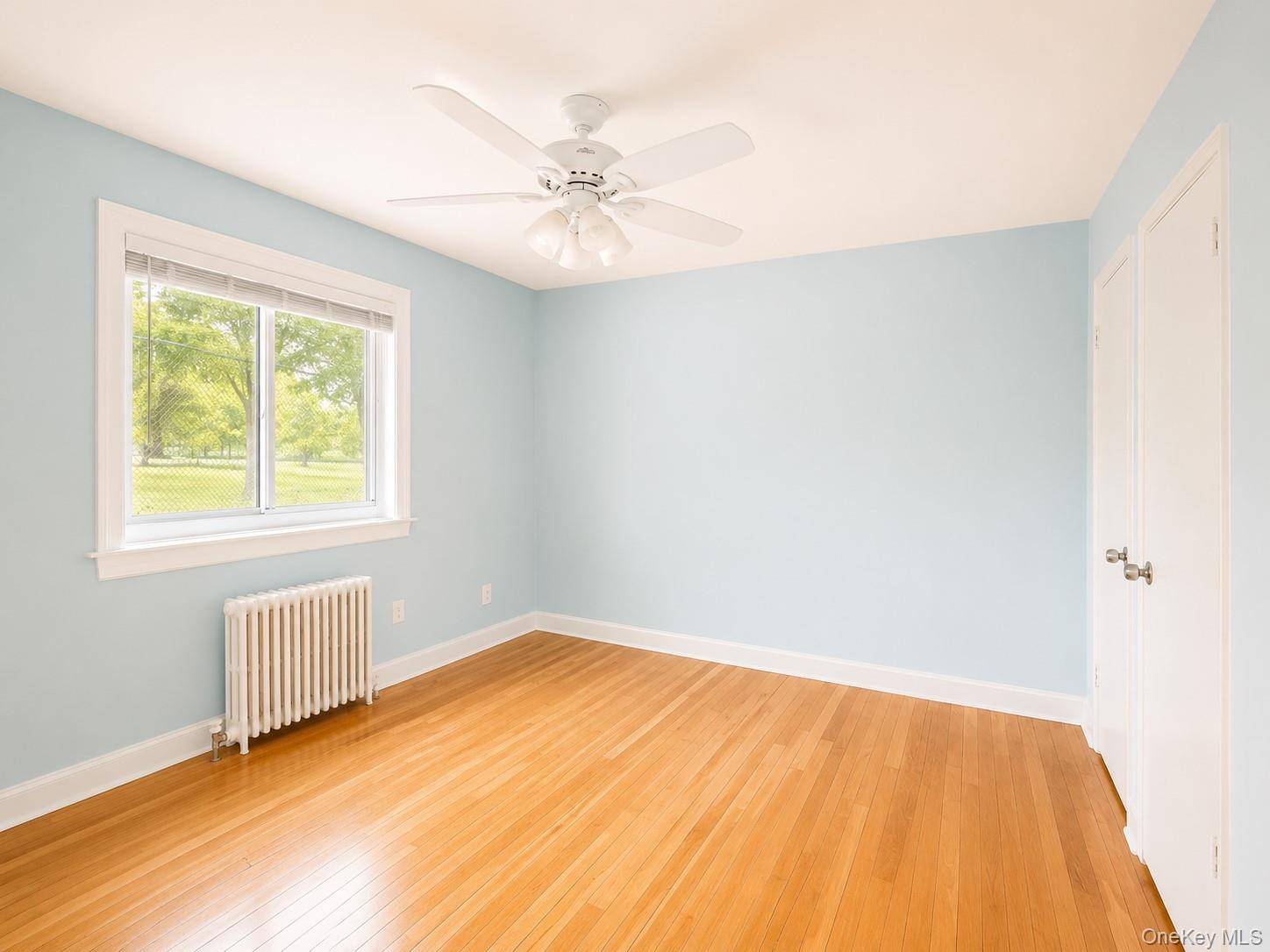 Apartamento com 1 Quartos à Venda em Glen Oaks - Nova Iorque - EUA - 8