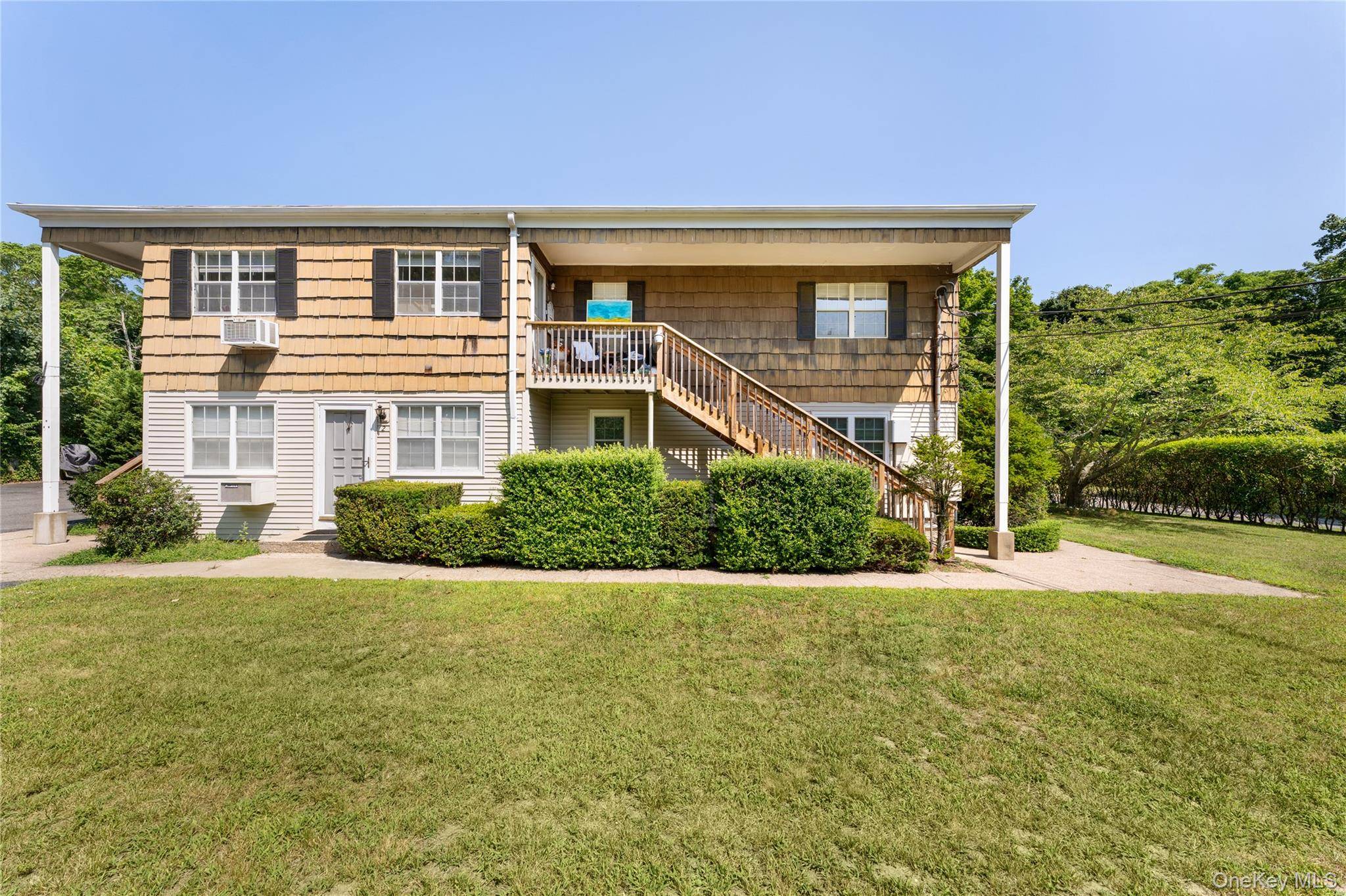 1 Bedroom Home for Sale in Hampton Bays - New York - USA - 1