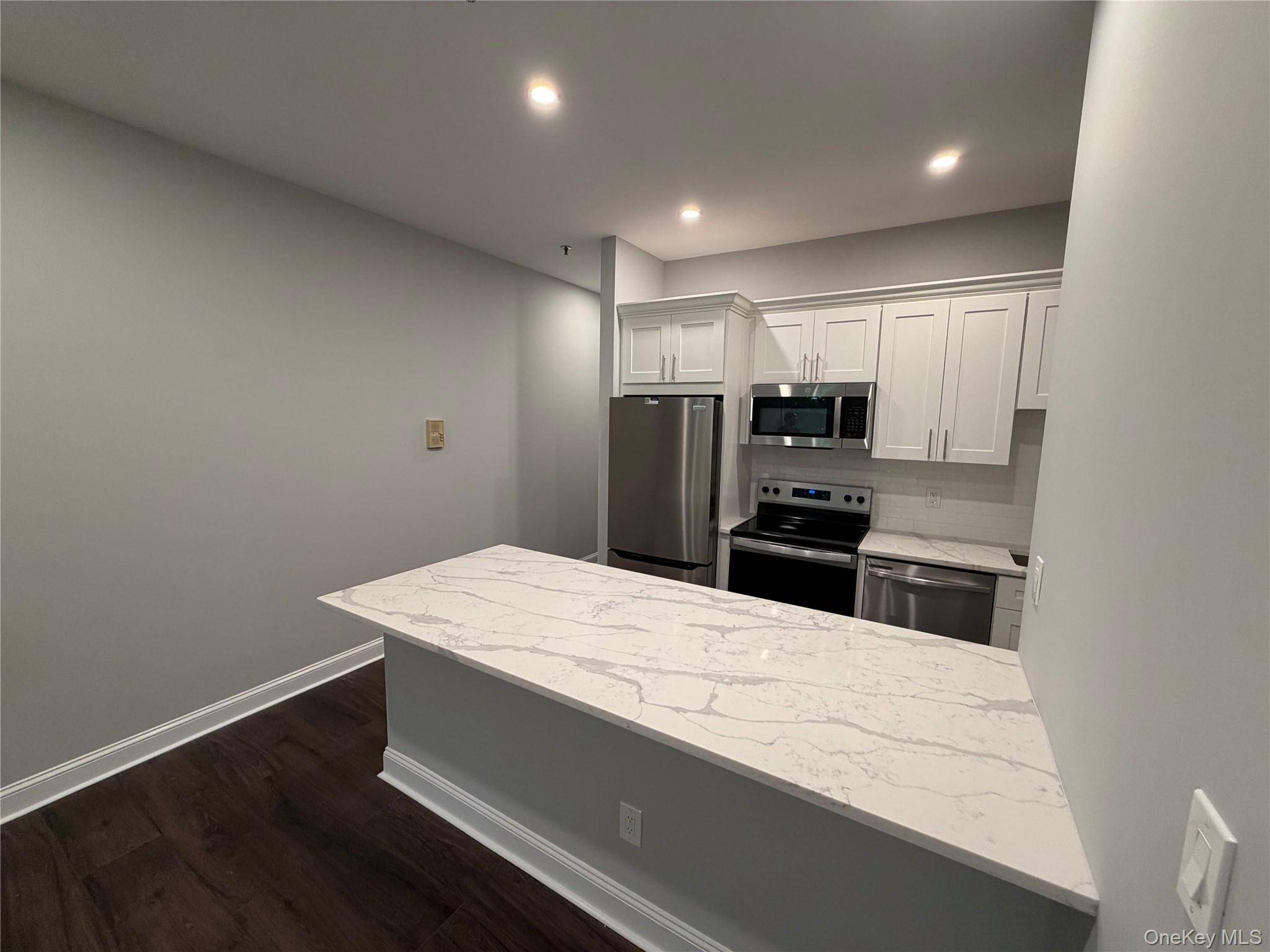 Apartamento com 1 Quartos à Venda em Hastings-on-hudson - Nova Iorque - EUA - 1
