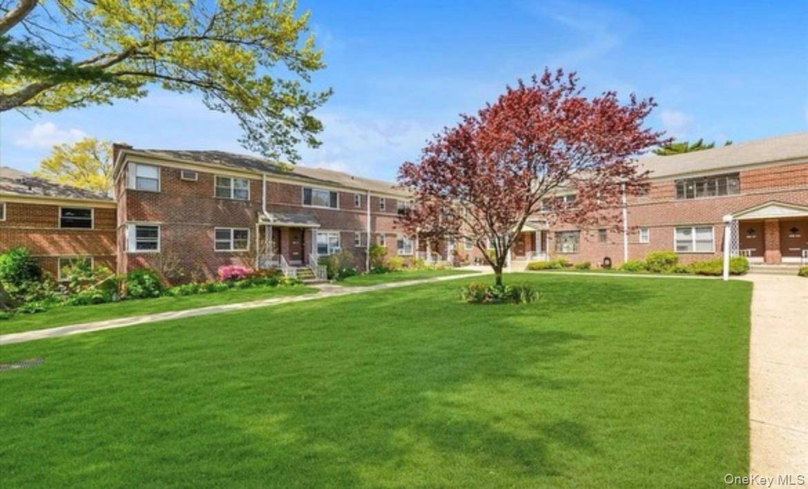 Apartamento com 1 Quartos à Venda em Hollis - Nova Iorque - EUA - 1