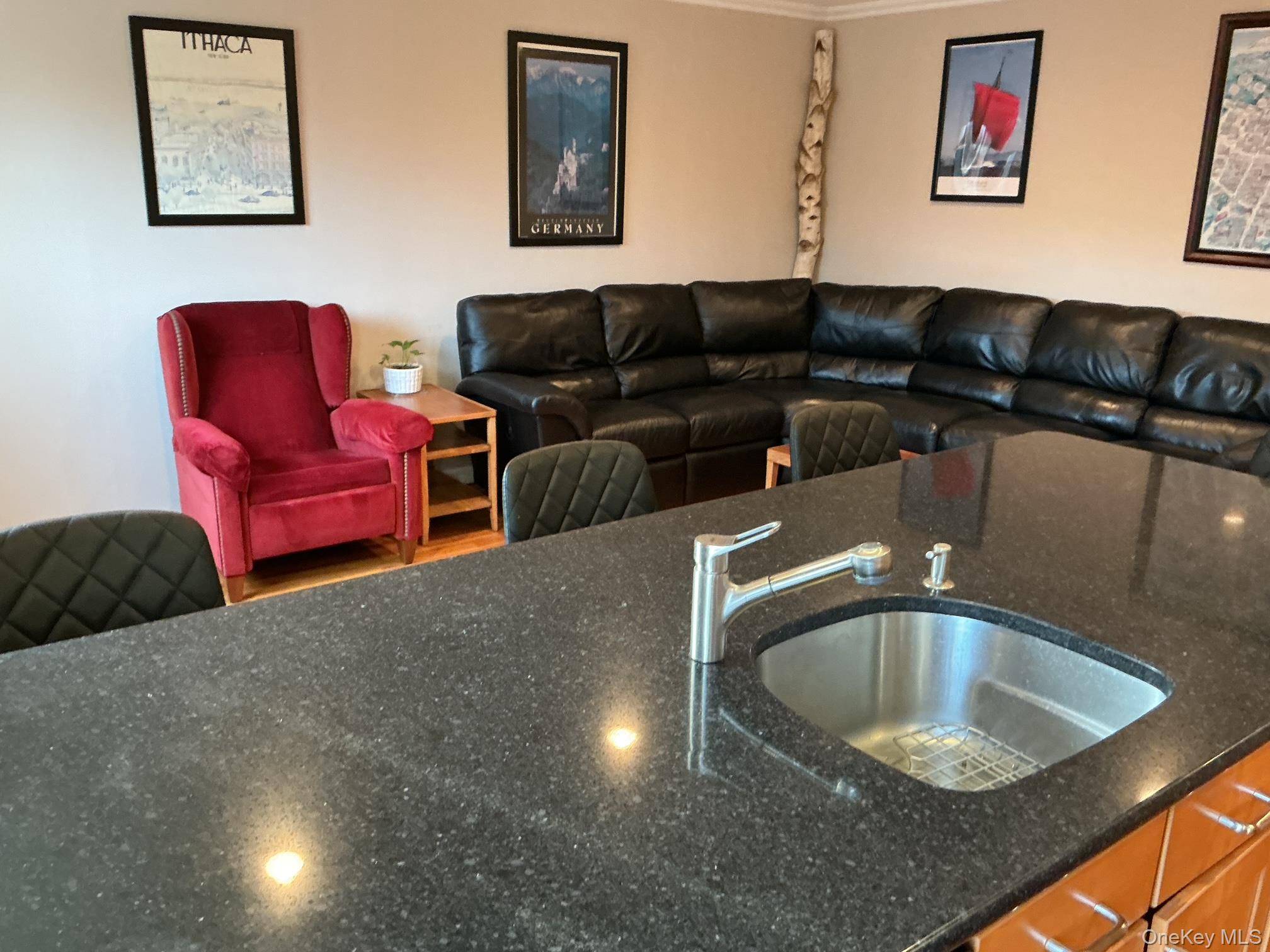 Apartamento de 1 Dormitorio en Venta en Huntington - Nueva York - EE. UU. - 5