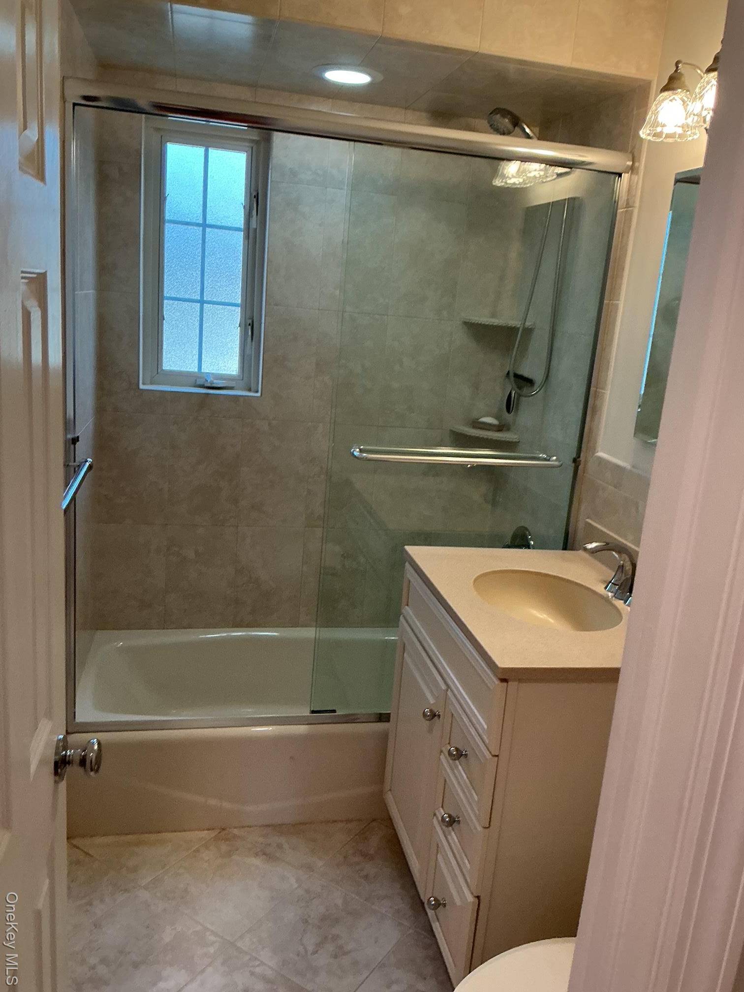 Apartamento de 1 Dormitorio en Venta en Huntington - Nueva York - EE. UU. - 8