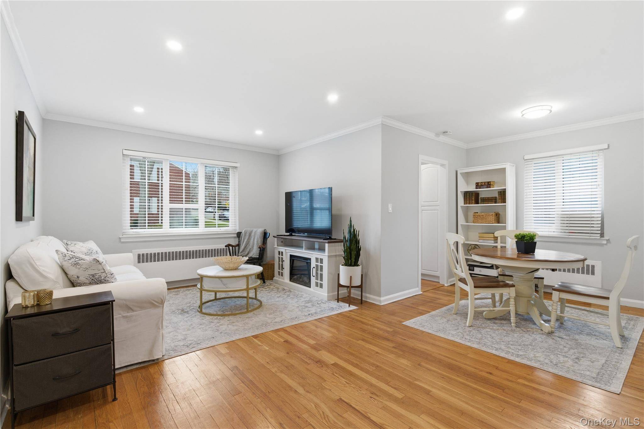 Apartamento de 1 Dormitorio en Venta en Huntington - Nueva York - EE. UU. - 3