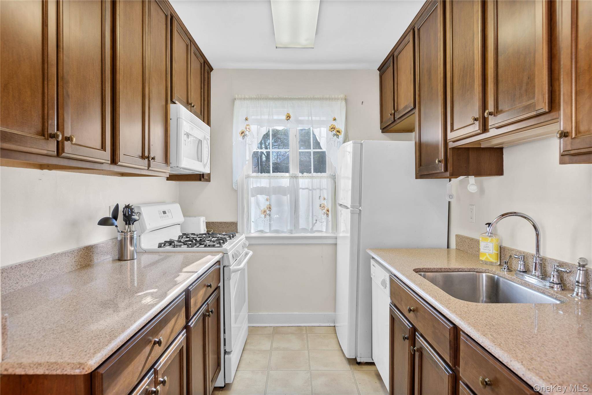 Apartamento de 1 Dormitorio en Venta en Huntington - Nueva York - EE. UU. - 7